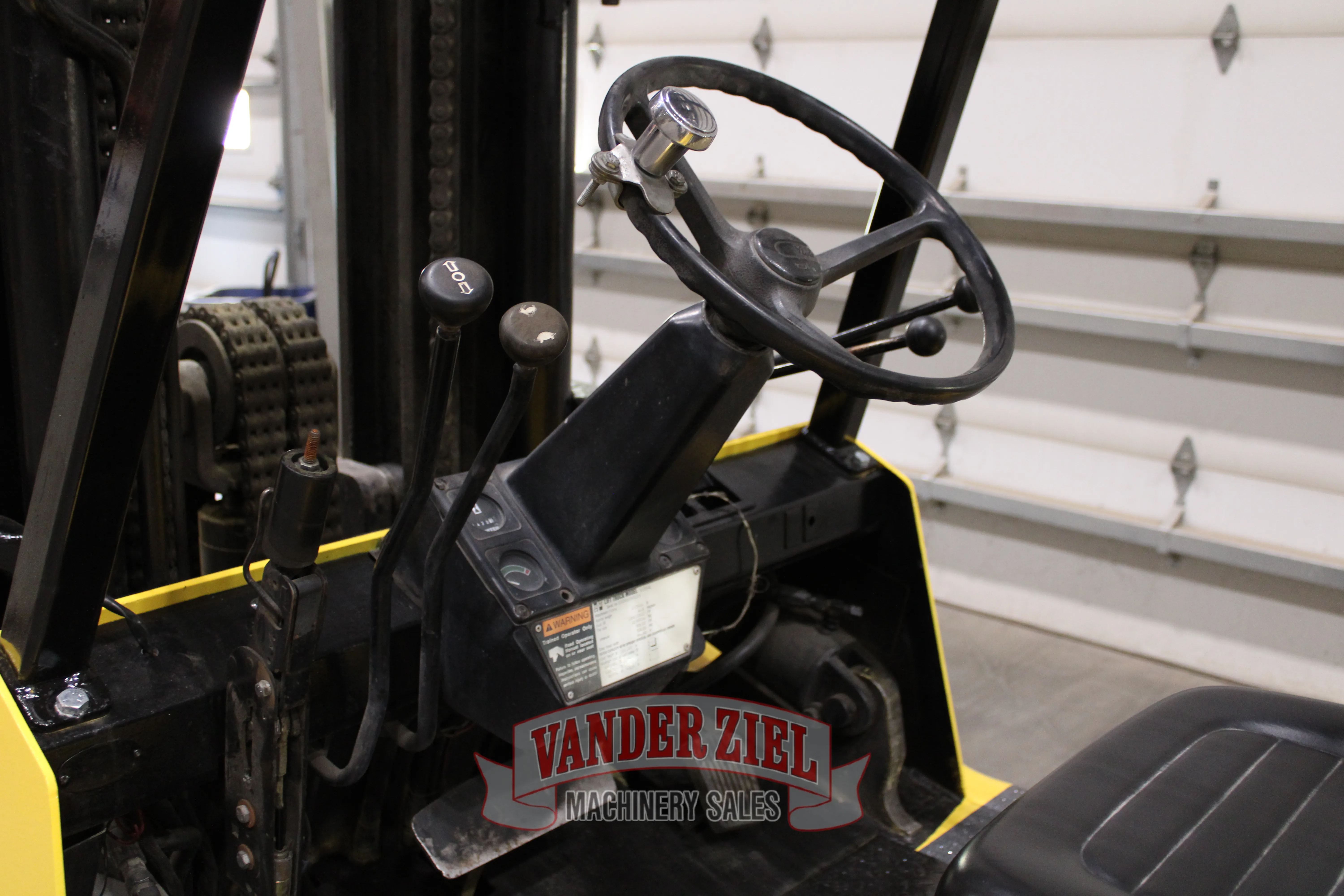 Hyster 14,700lbs Lift Capacity Forklift, Model S155XL2 - Prefetch Image 44731