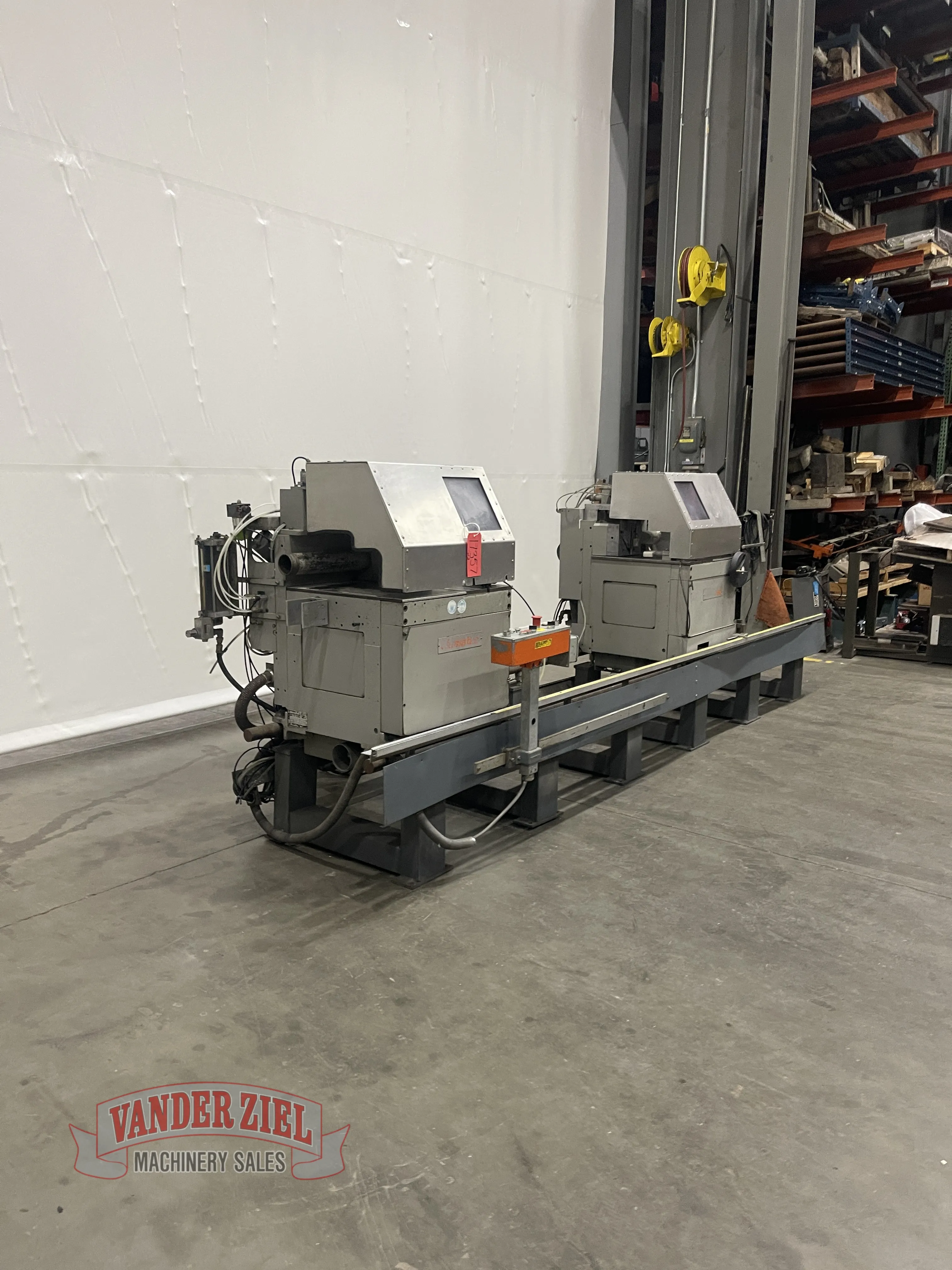 Elumatec 13.75" Double Miter Saw, Model DG 142 - Prefetch Image 44892