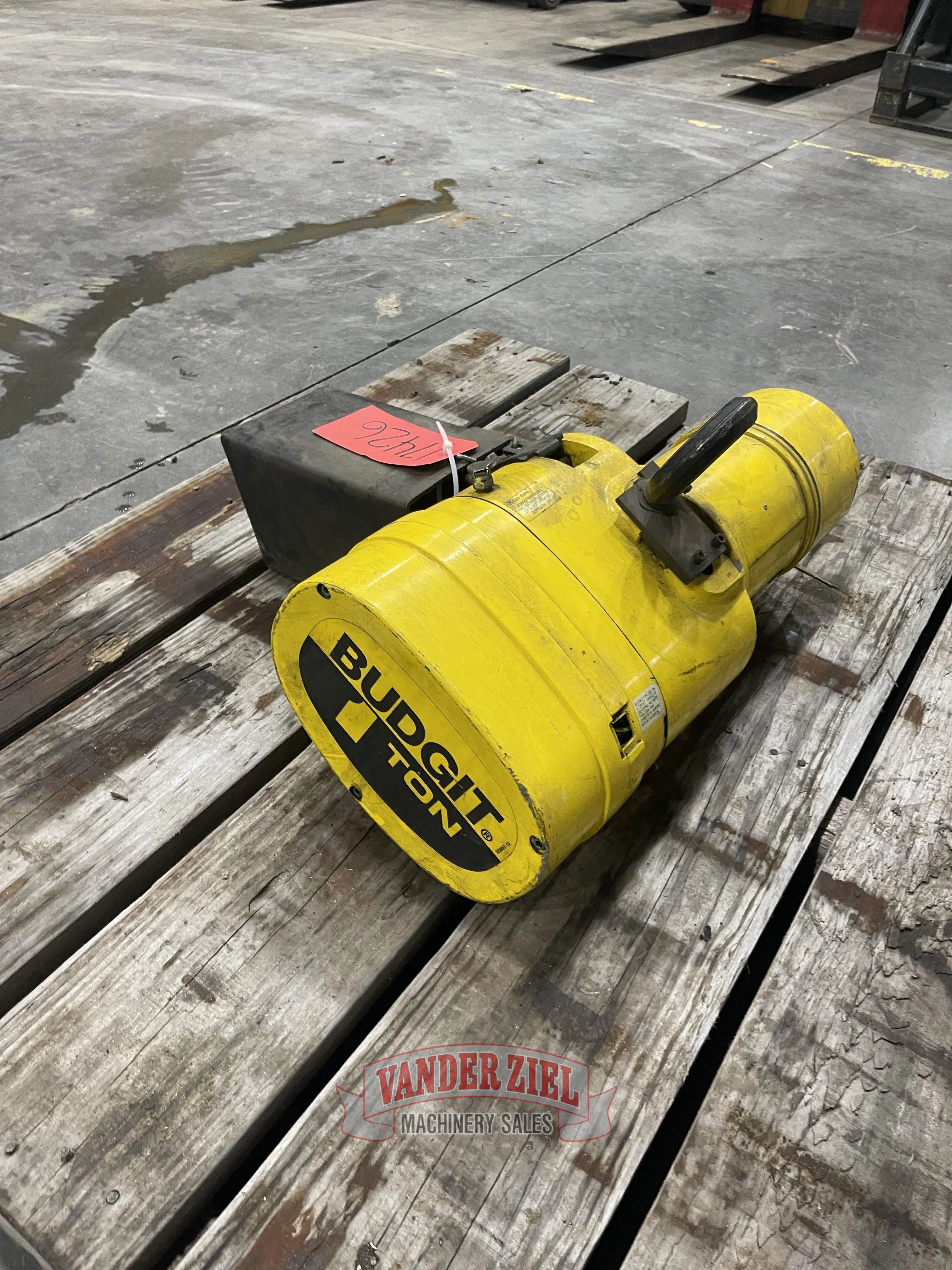Budgit 1 Ton Hoist - Prefetch Image 45239