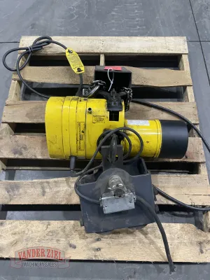 1 Ton Jib Crane and Budgit 1 Ton Hoist - Gallery Thumbnail 2