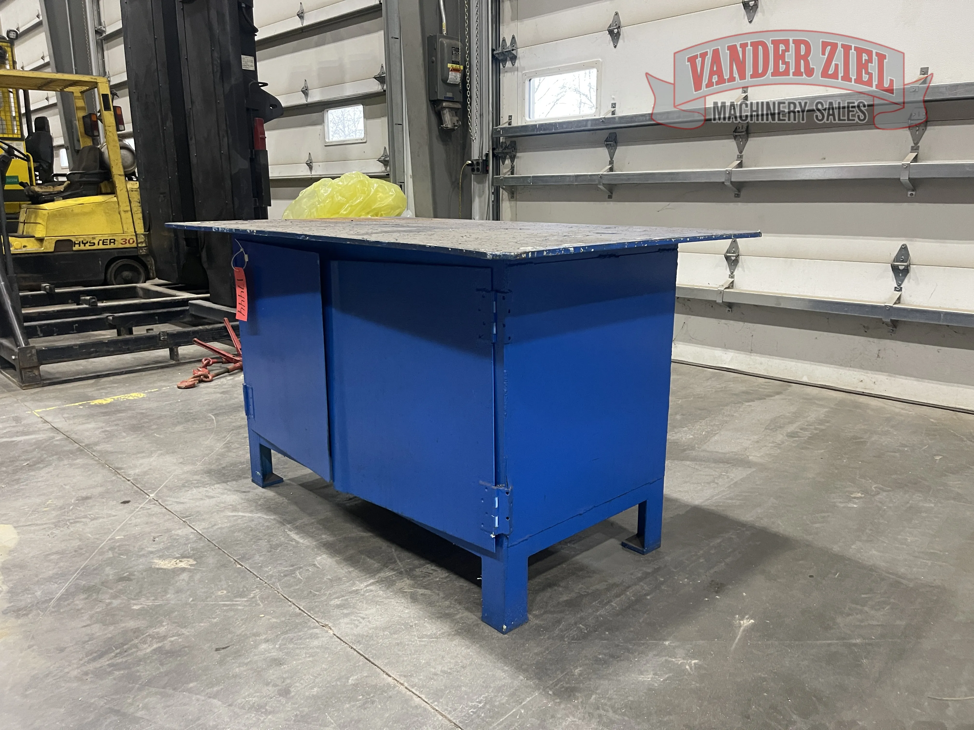 Steel Table - Prefetch Image 45298