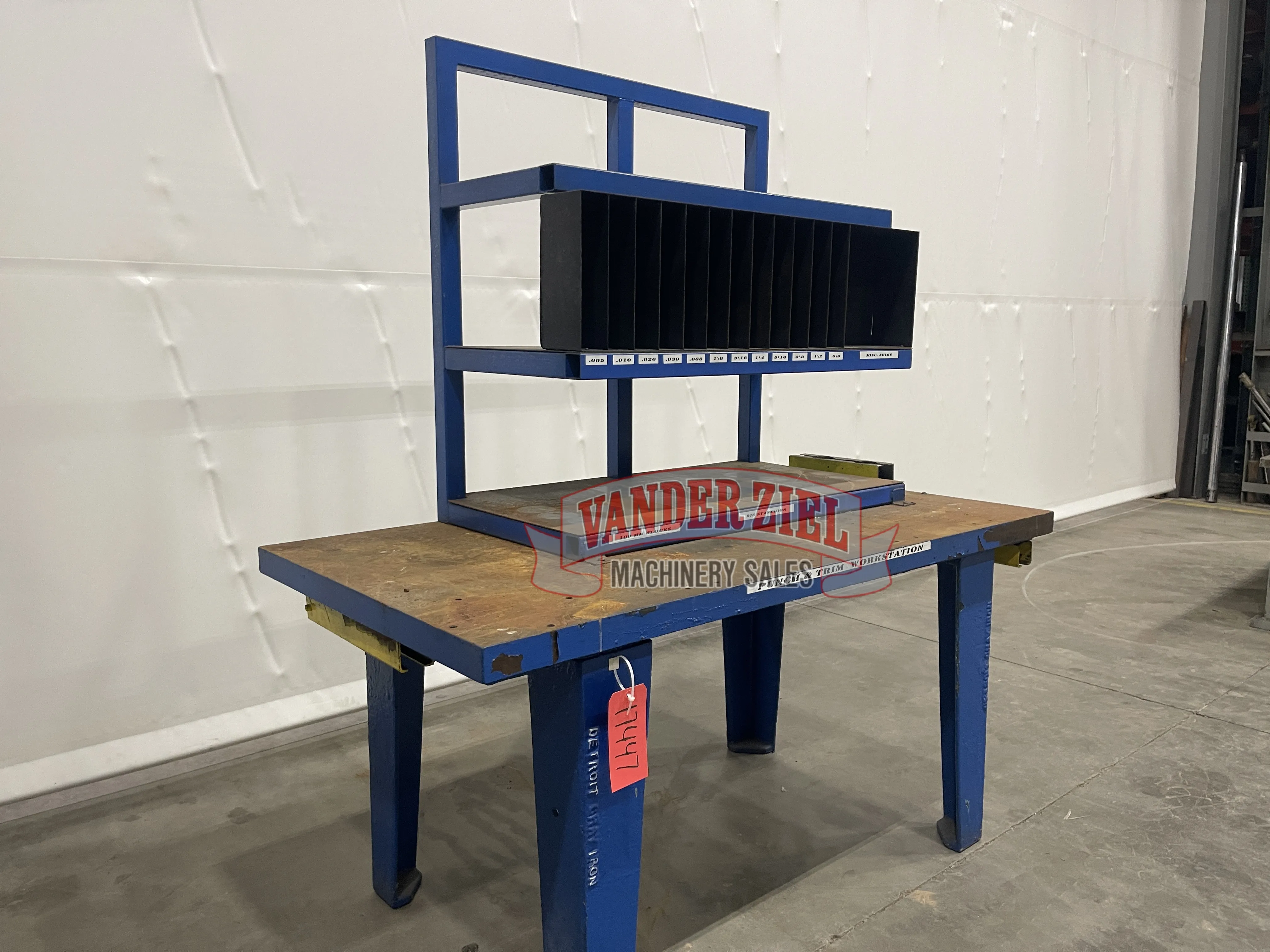 Steel Table - Prefetch Image 45314