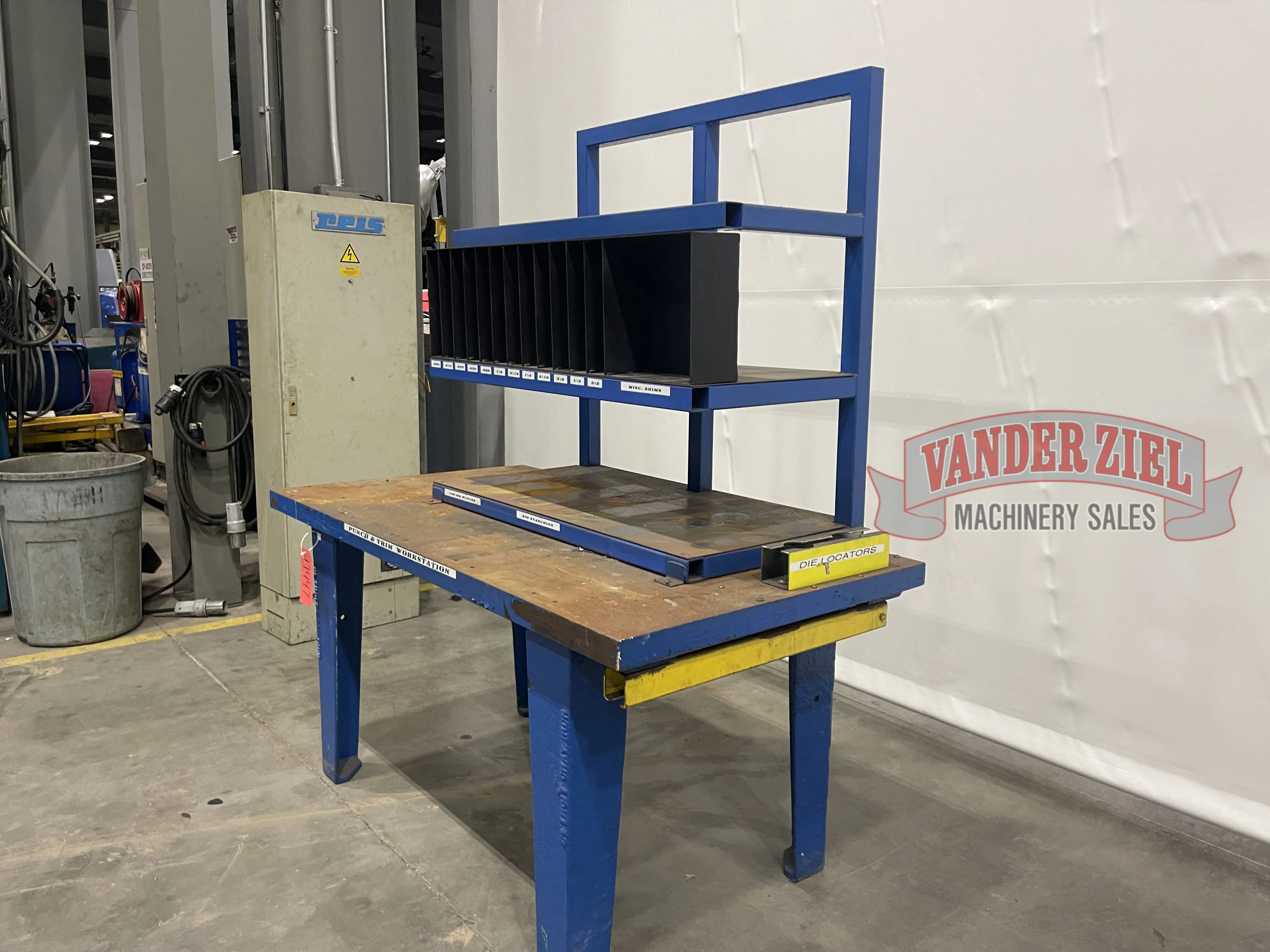 Steel Table - Prefetch Image 45318