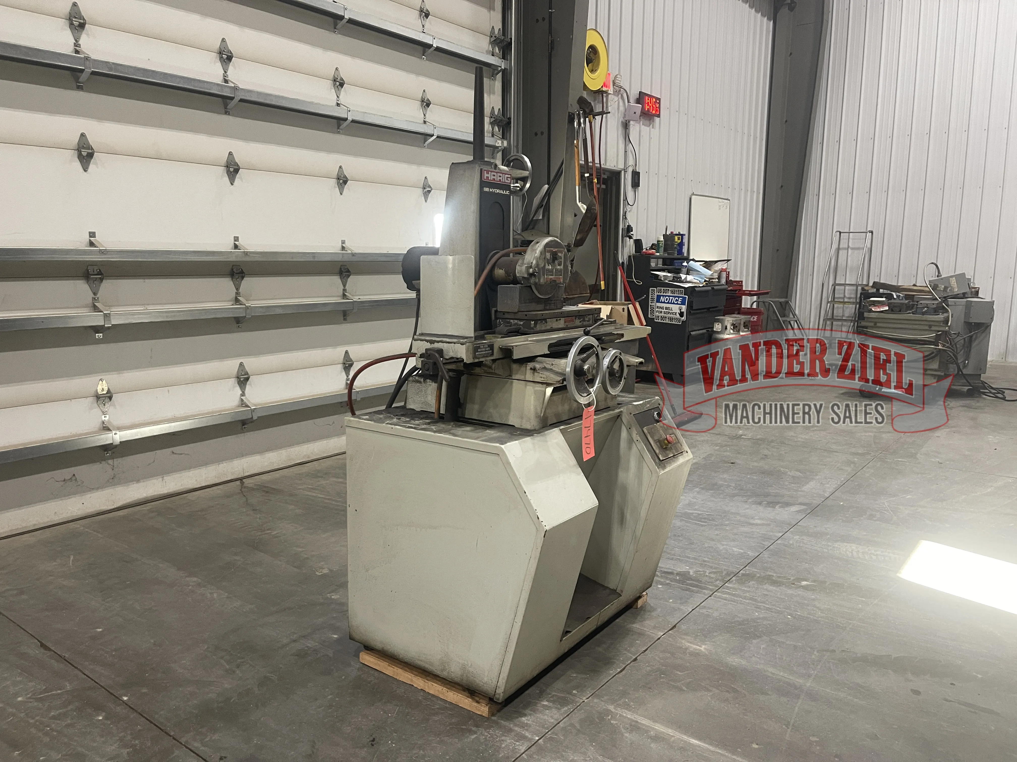 Harig 6" x 18" Hand Surface Grinder, Model 618 - Prefetch Image 45450