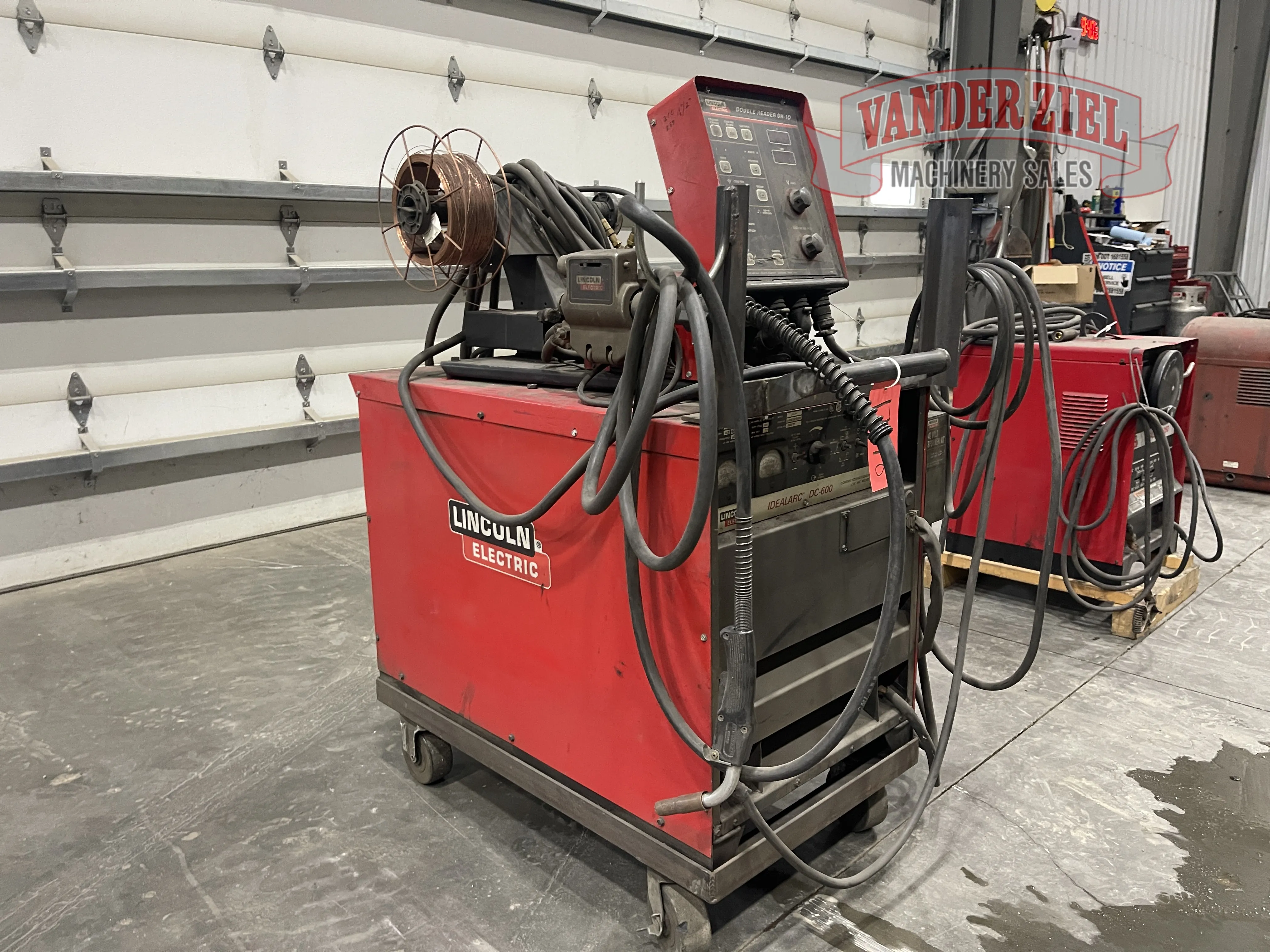 Lincoln DC-600 Welder - Prefetch Image 45475