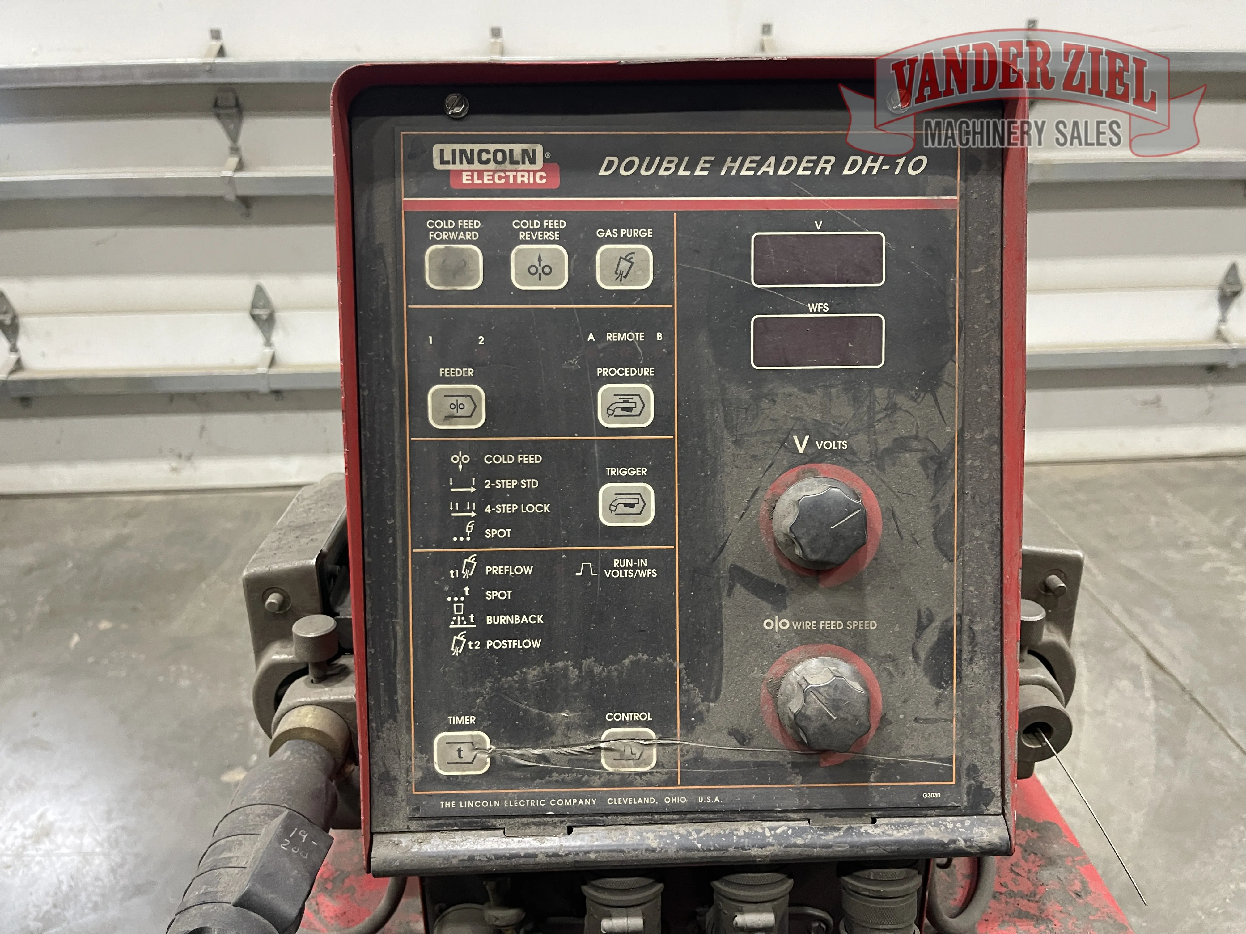 Lincoln DC-600 Welder - Prefetch Image 45476