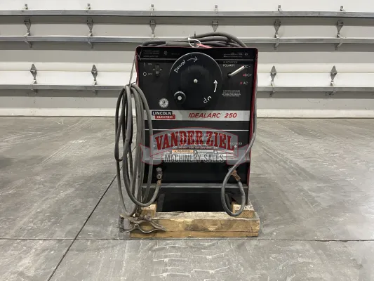 Lincoln Idealarc 250 Welder
