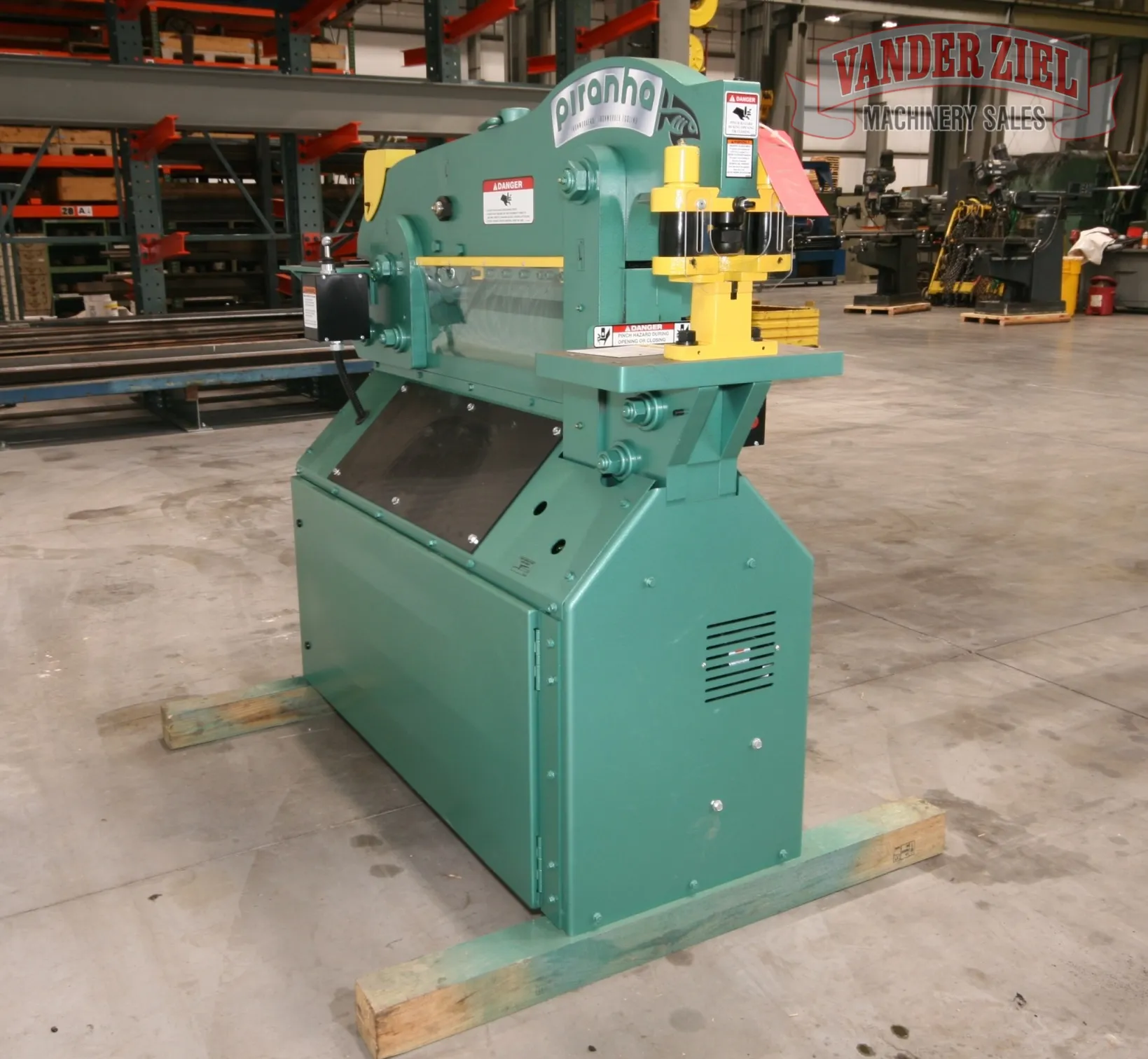 Piranha 65 Ton Ironworker - Prefetch Image 45701