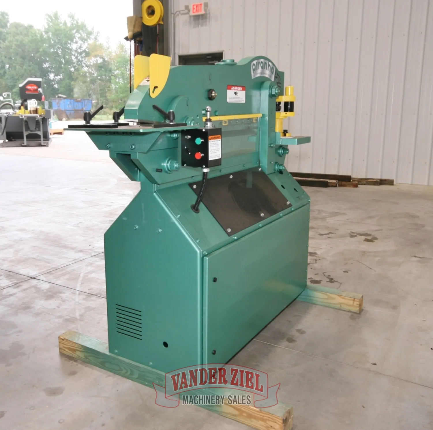 Piranha 65 Ton Ironworker - Prefetch Image 45702