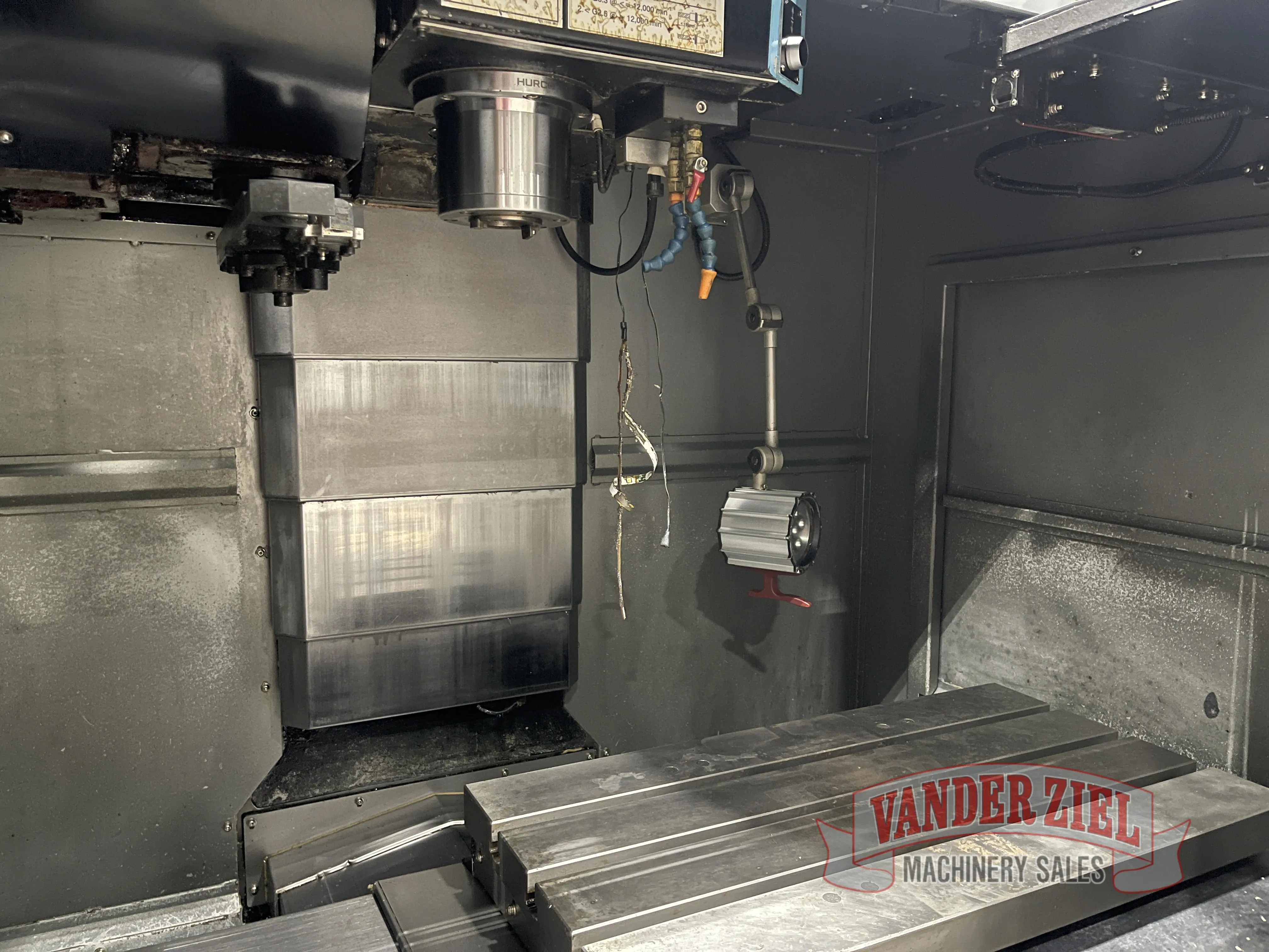 Hurco VM10i Vertical Machining Center, Model VM10 2013 - Prefetch Image 45715
