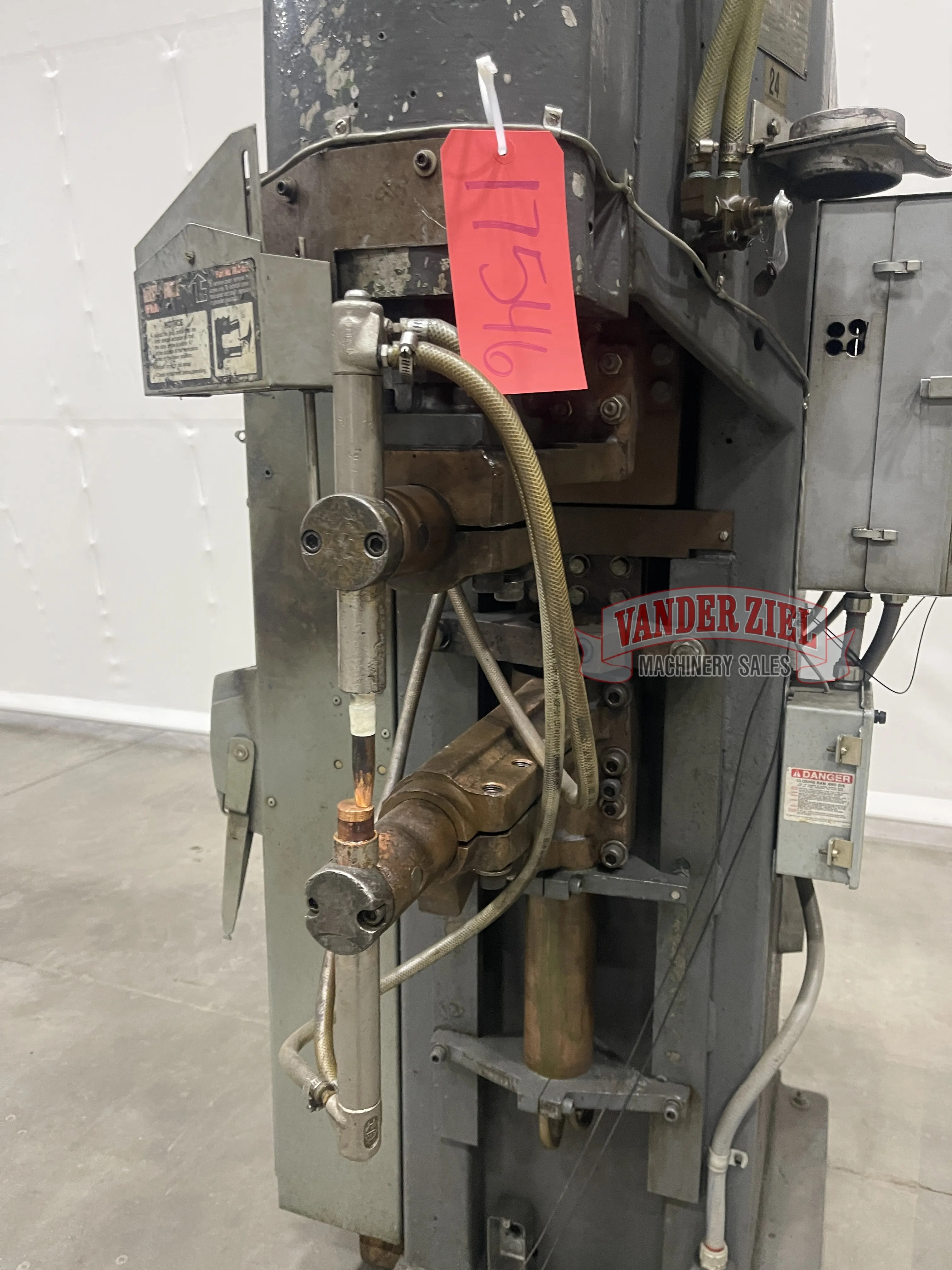 Acme Electric Welder Co. Mdl. PT1S-18-100 Spot Welder - Prefetch Image 45843