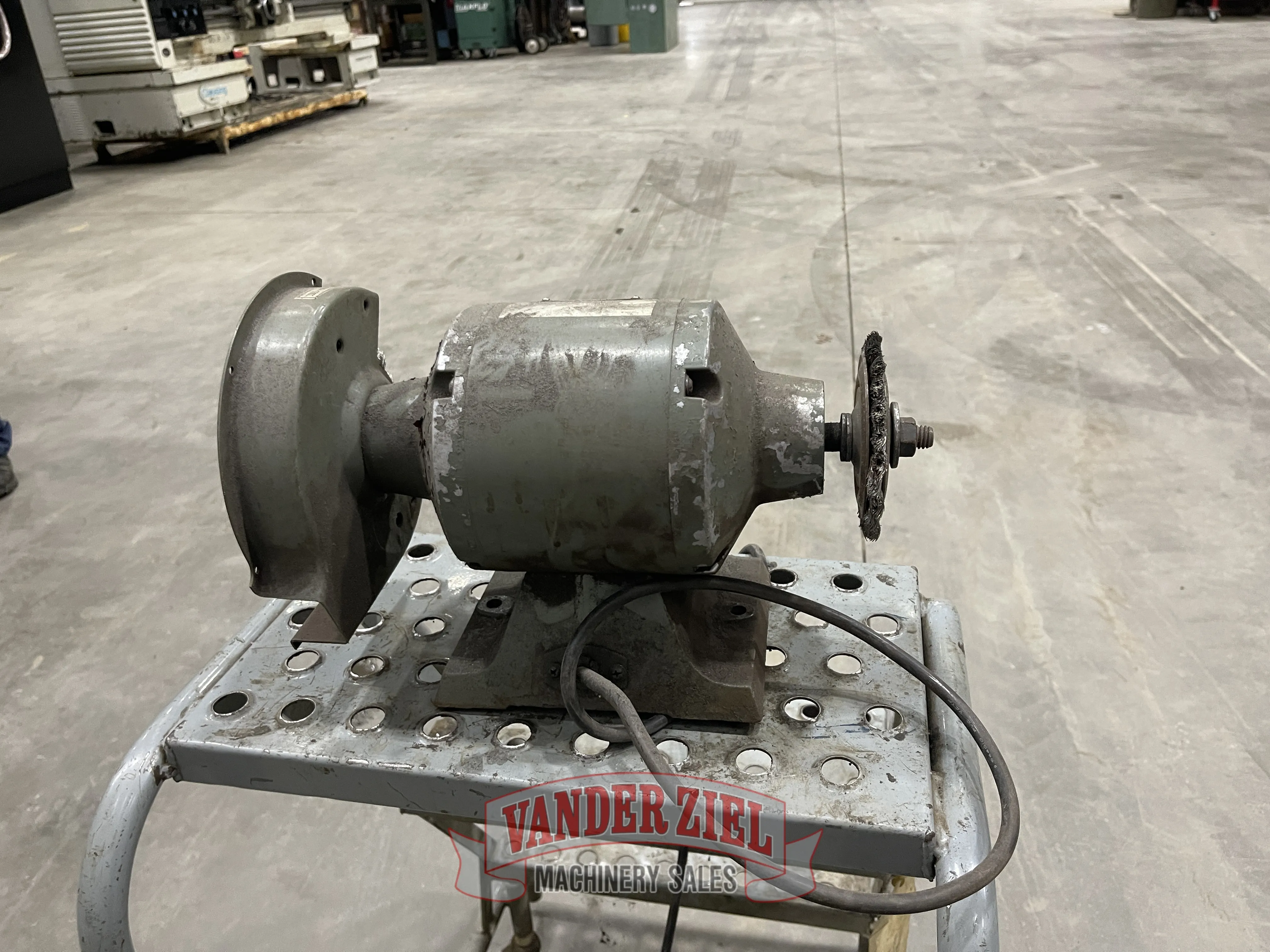 Benchtop Grinder - Prefetch Image 45940