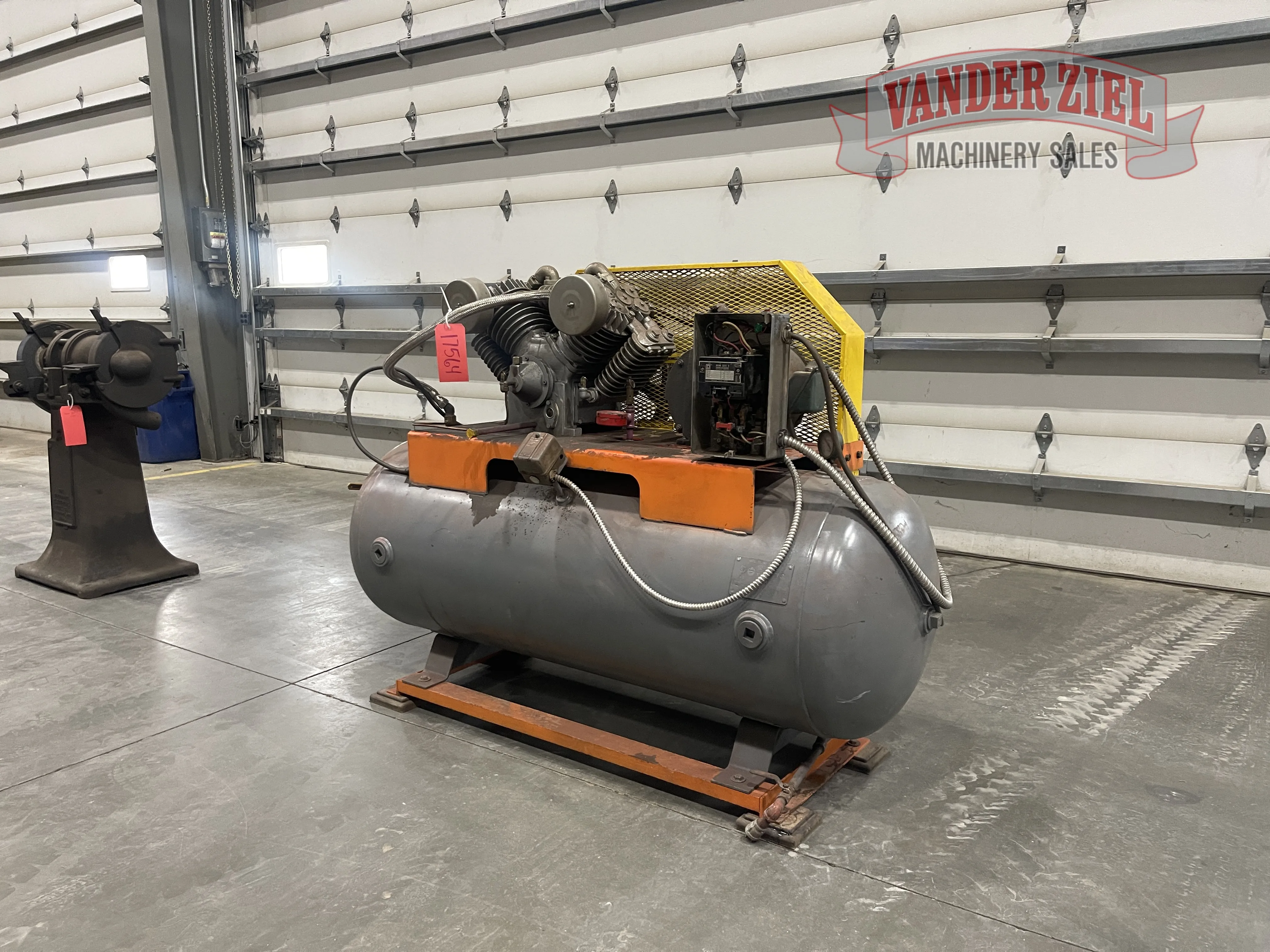 10 HP Air Compressor - Prefetch Image 45979