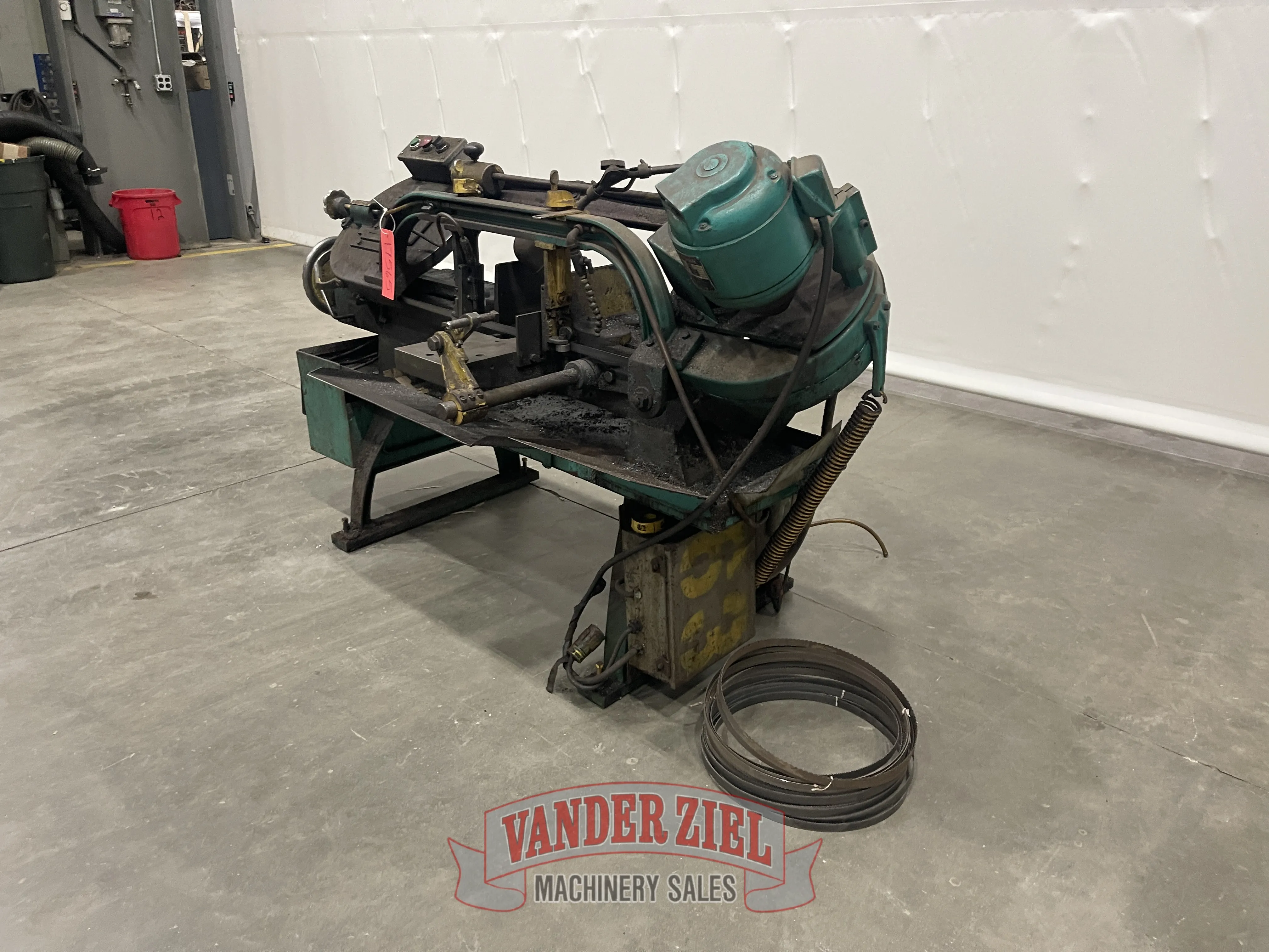 Wellsaw No. 8 Horizontal Band Saw - Prefetch Image 45986