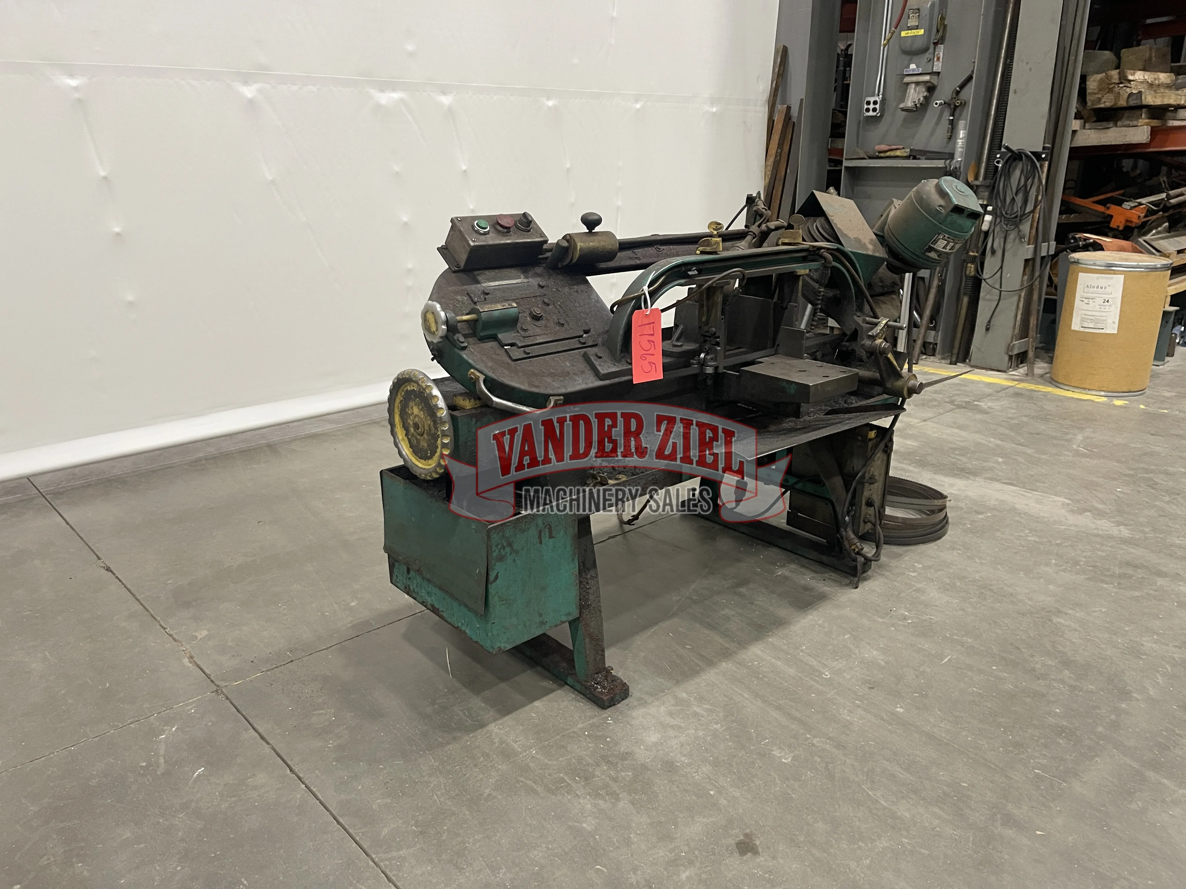 Wellsaw No. 8 Horizontal Band Saw - Prefetch Image 45987