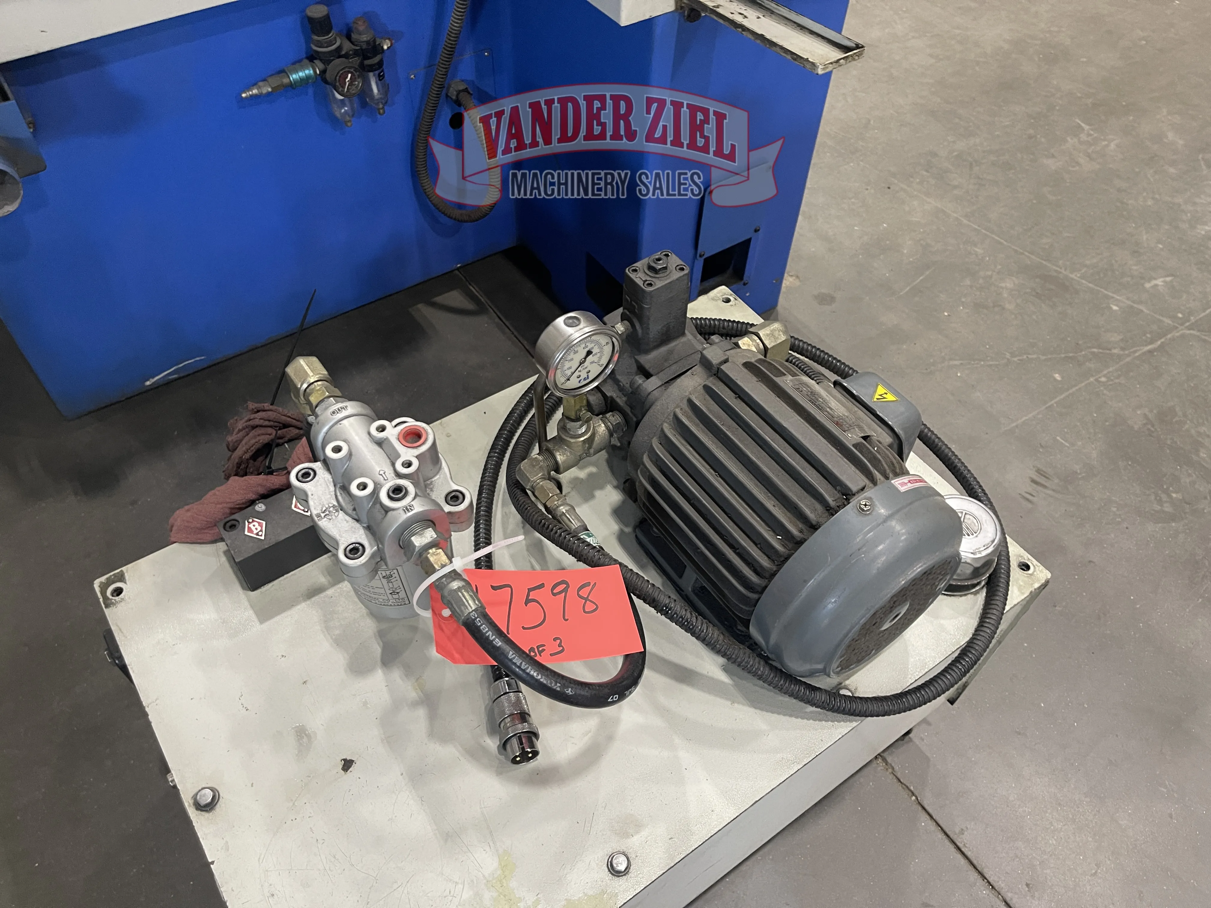 Supertec 10" x 20" Cylindrical Grinder, Model G25P-50NC - Prefetch Image 46212