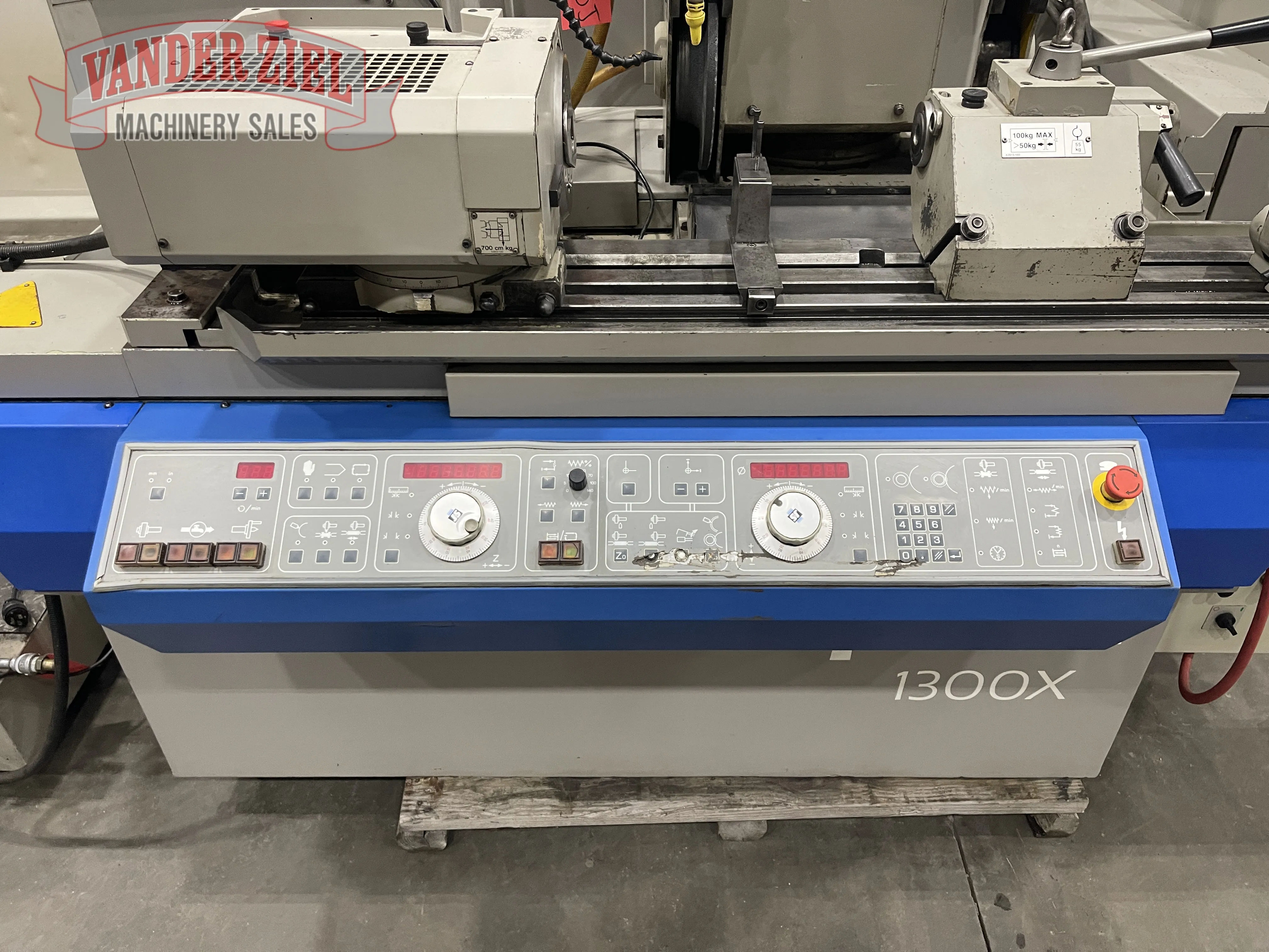 Jones & Shipman 1300X Twin Wheel Universal Cylindrical Grinder, 12" Swing, 27" Grinding Length - Prefetch Image 46257