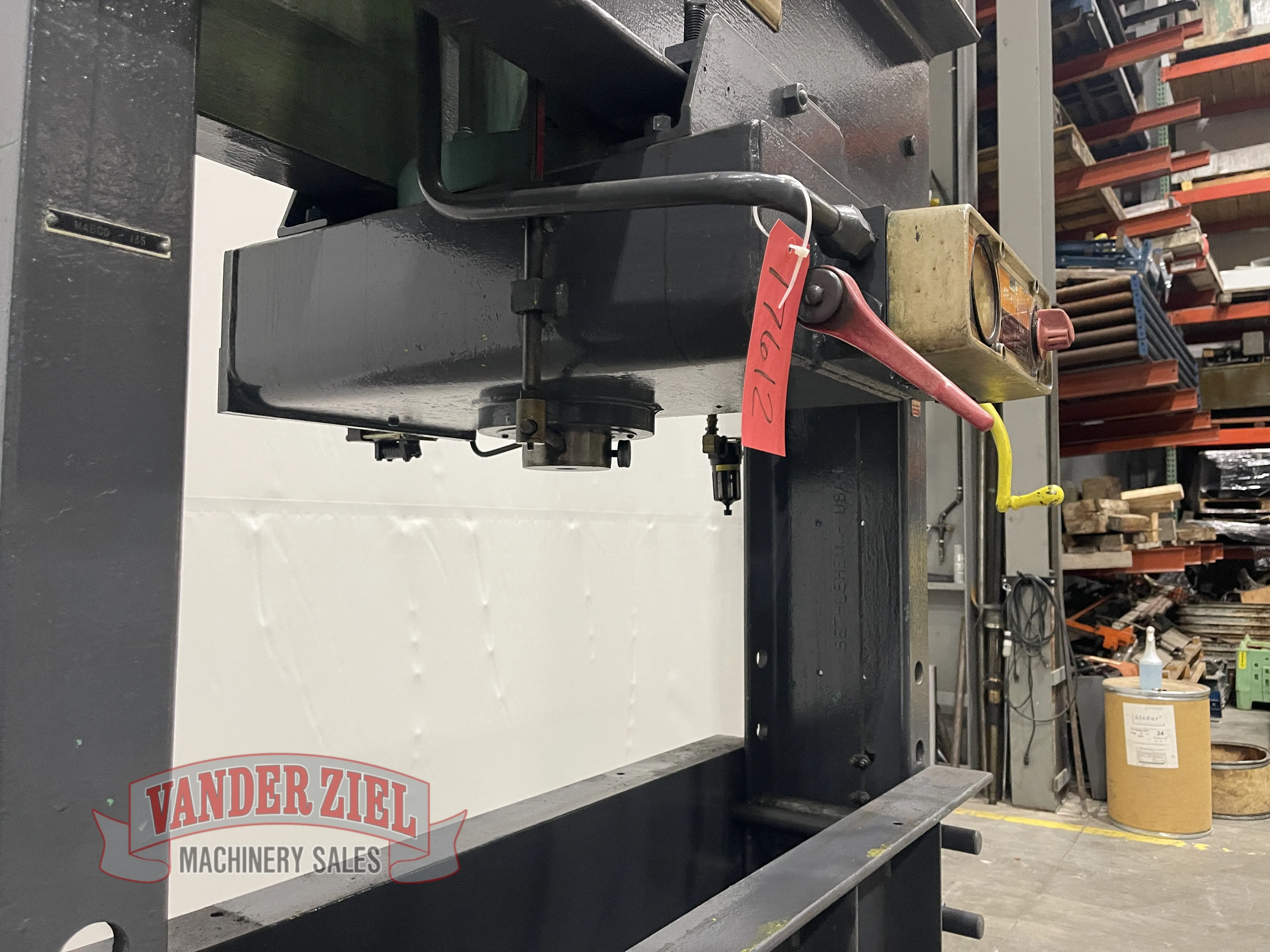 Dake 150 Ton Air Hydraulic H-Frame Press - Prefetch Image 46338
