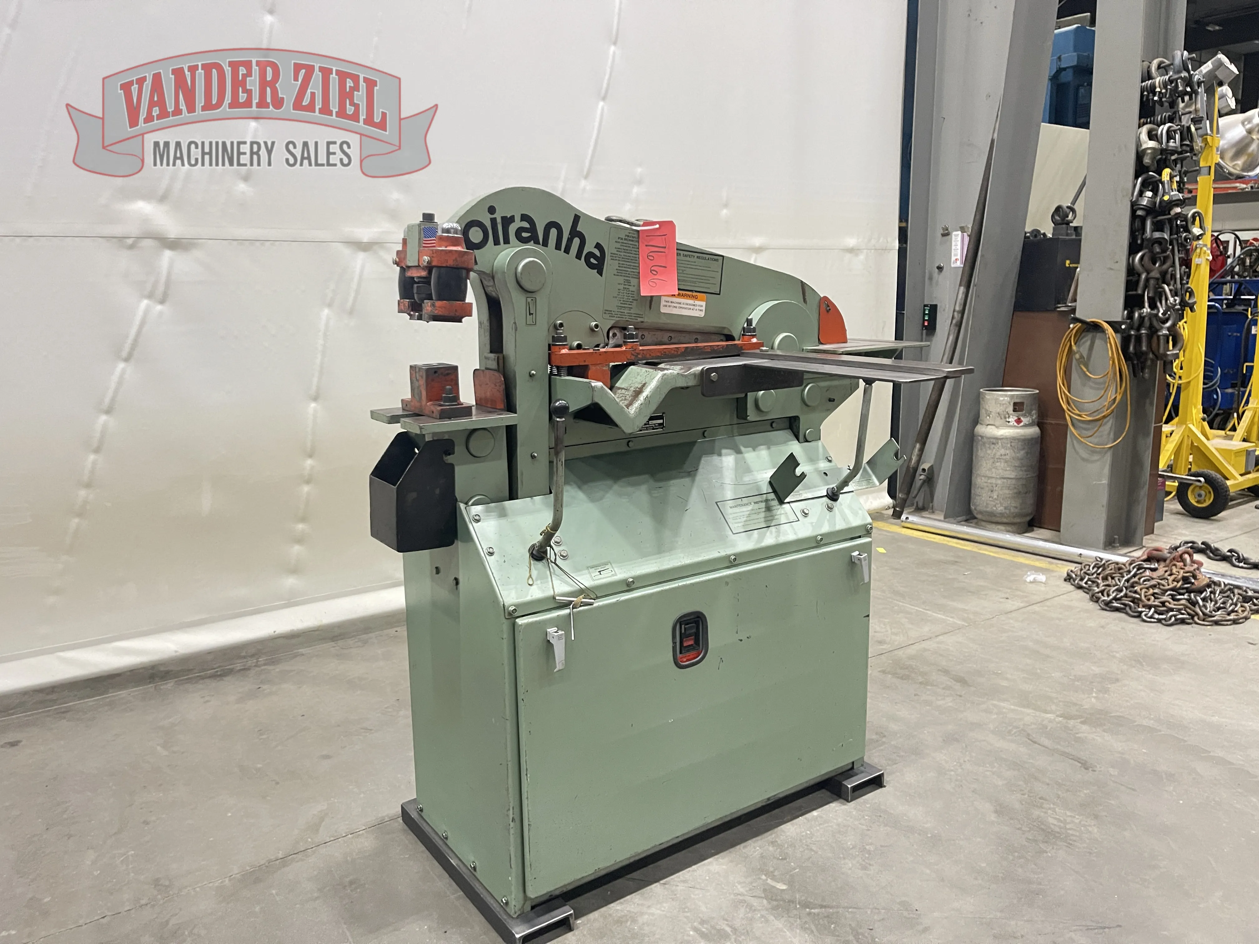 Piranha 36 Ton Ironworker, Model P-36 - Prefetch Image 46635