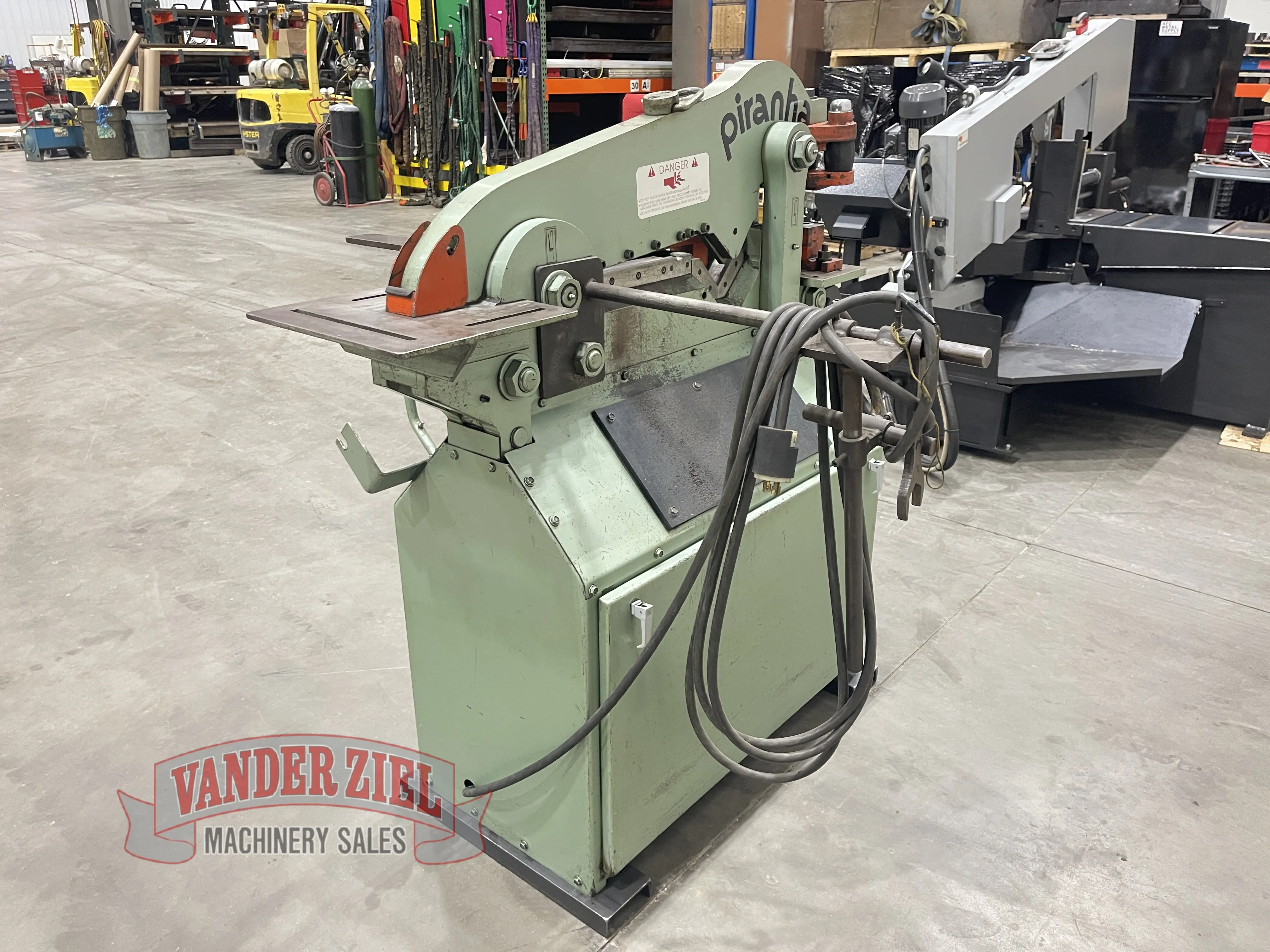 Piranha 36 Ton Ironworker, Model P-36 - Prefetch Image 46638