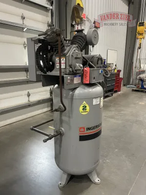 Ingersoll 7.5 HP T30 Upright 3PH Air Compressor - Gallery Thumbnail 2