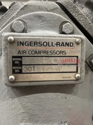 Ingersoll 7.5 HP T30 Upright 3PH Air Compressor - Gallery Thumbnail 5