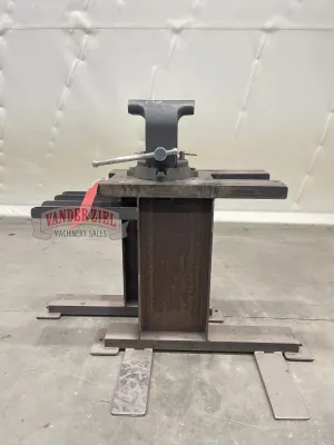 Welding Table with Vise
