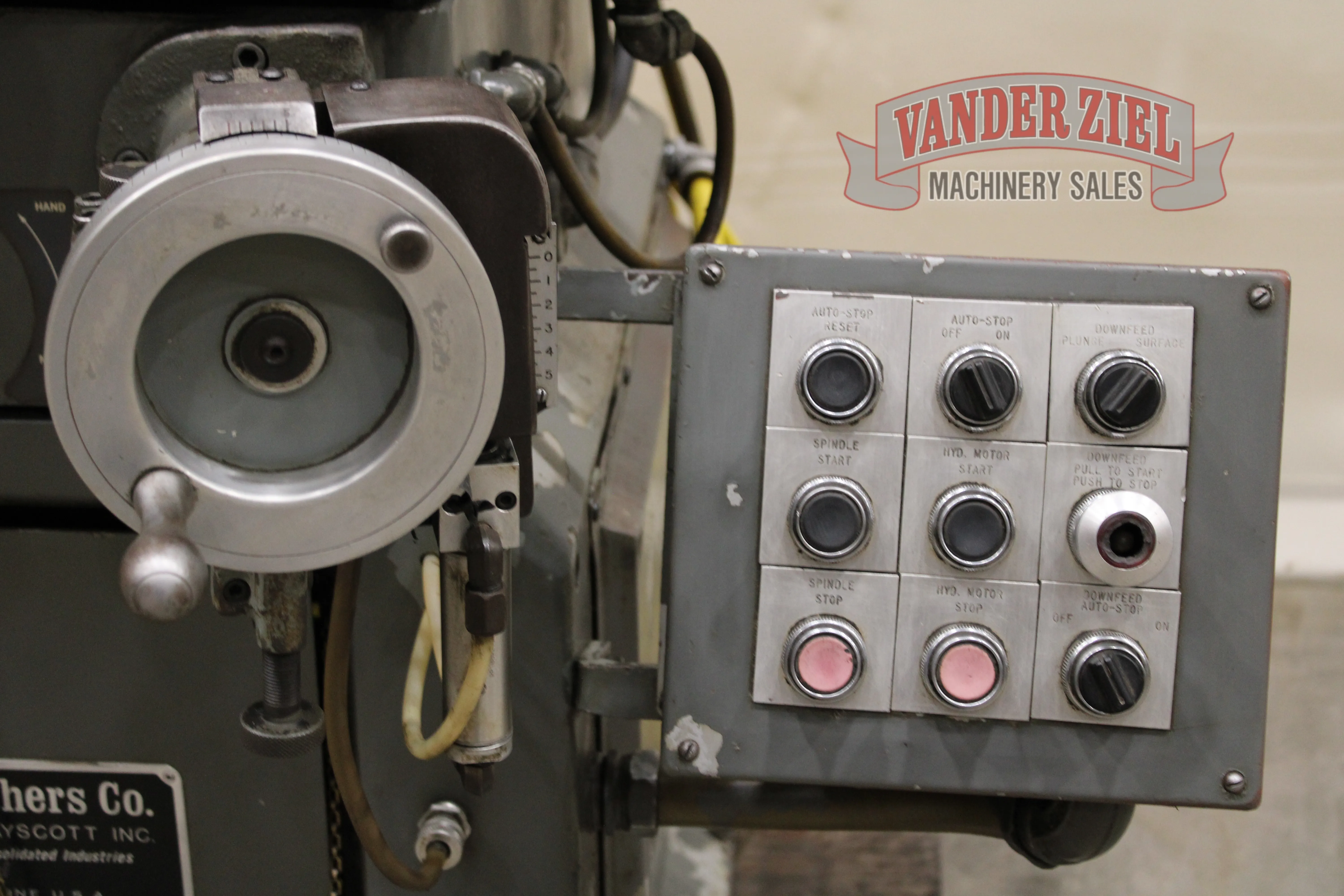 Cincinnati Tool & Cutter Grinder - Prefetch Image 46766