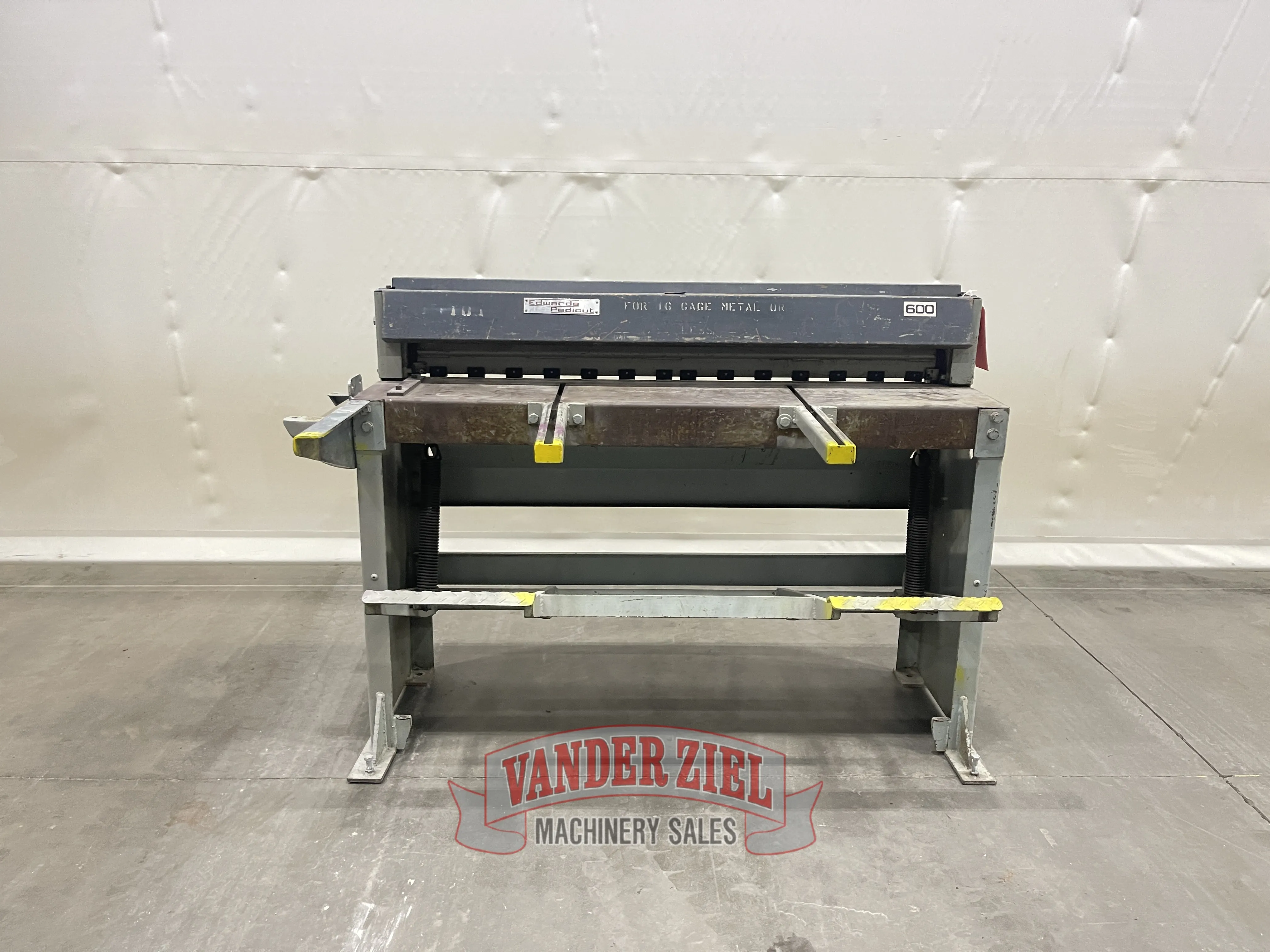 Edwards 50" x 16 GA Pedicut 600 Foot Shear - Main Image 1