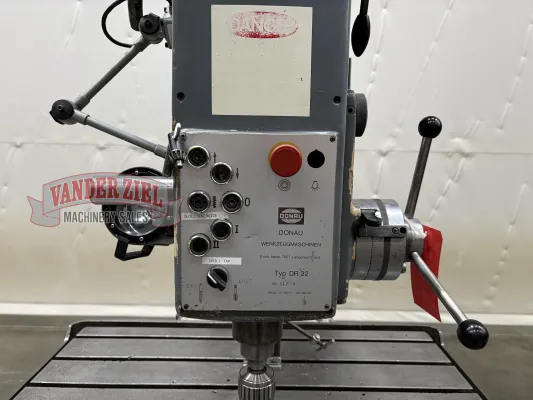 Donau Model DR32 Radial Drill - Gallery Thumbnail 7