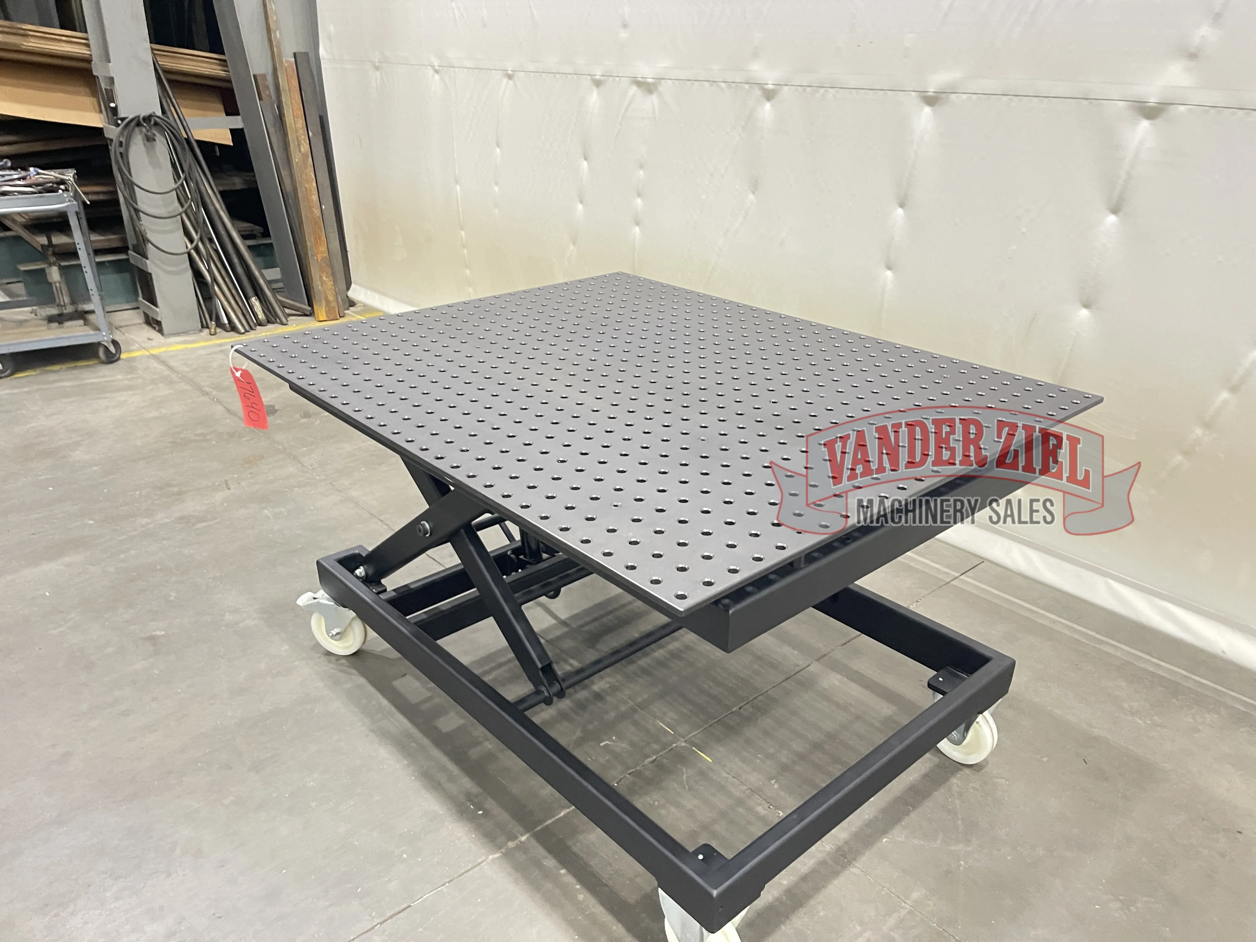 Siegmund Imperial 4' x 5' Heavy Duty Mobile Lifting Welding Table - Prefetch Image 47086
