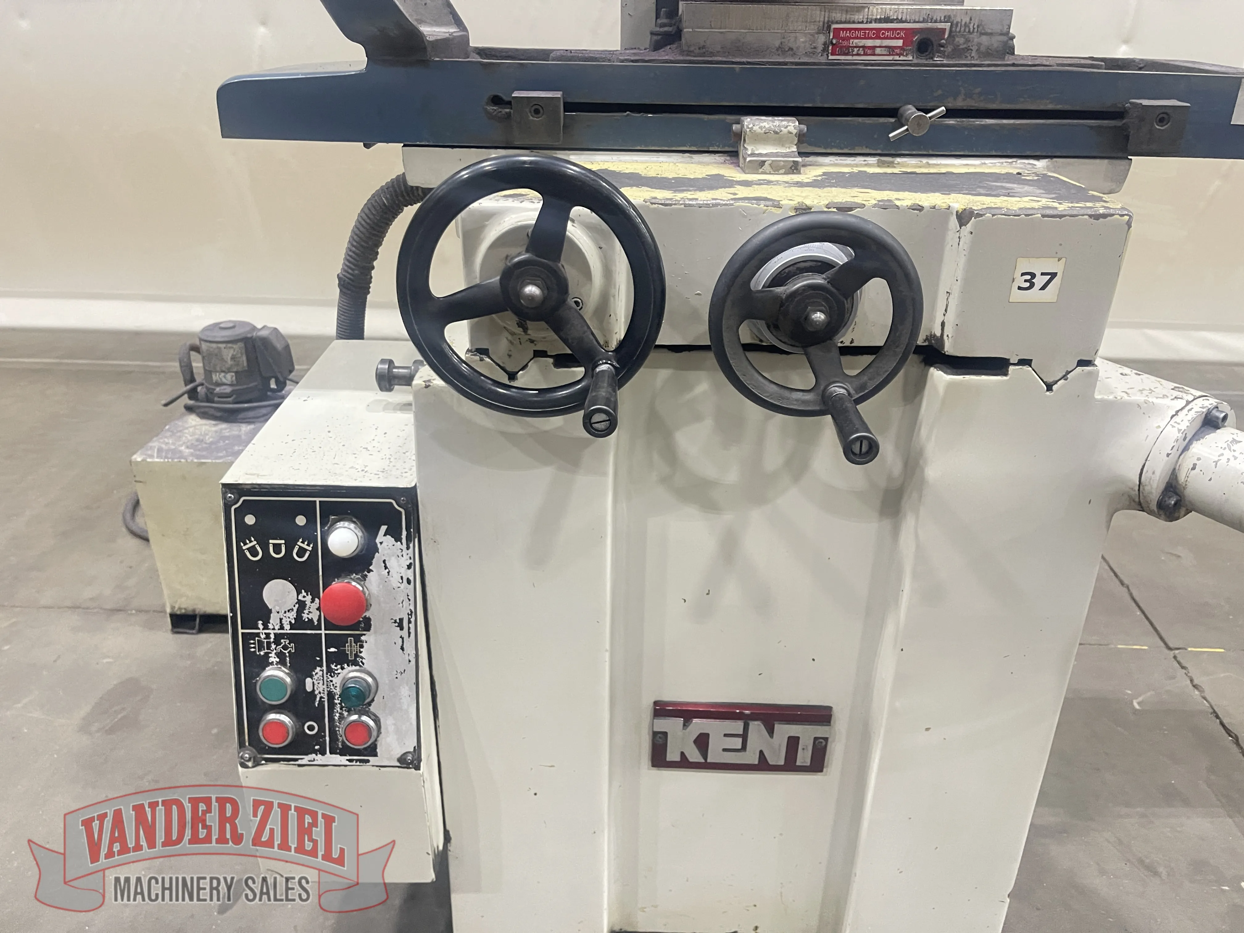 Kent 6"x14" Chuck, #KGS-200, Hand Feed Surface Grinder - Prefetch Image 47100