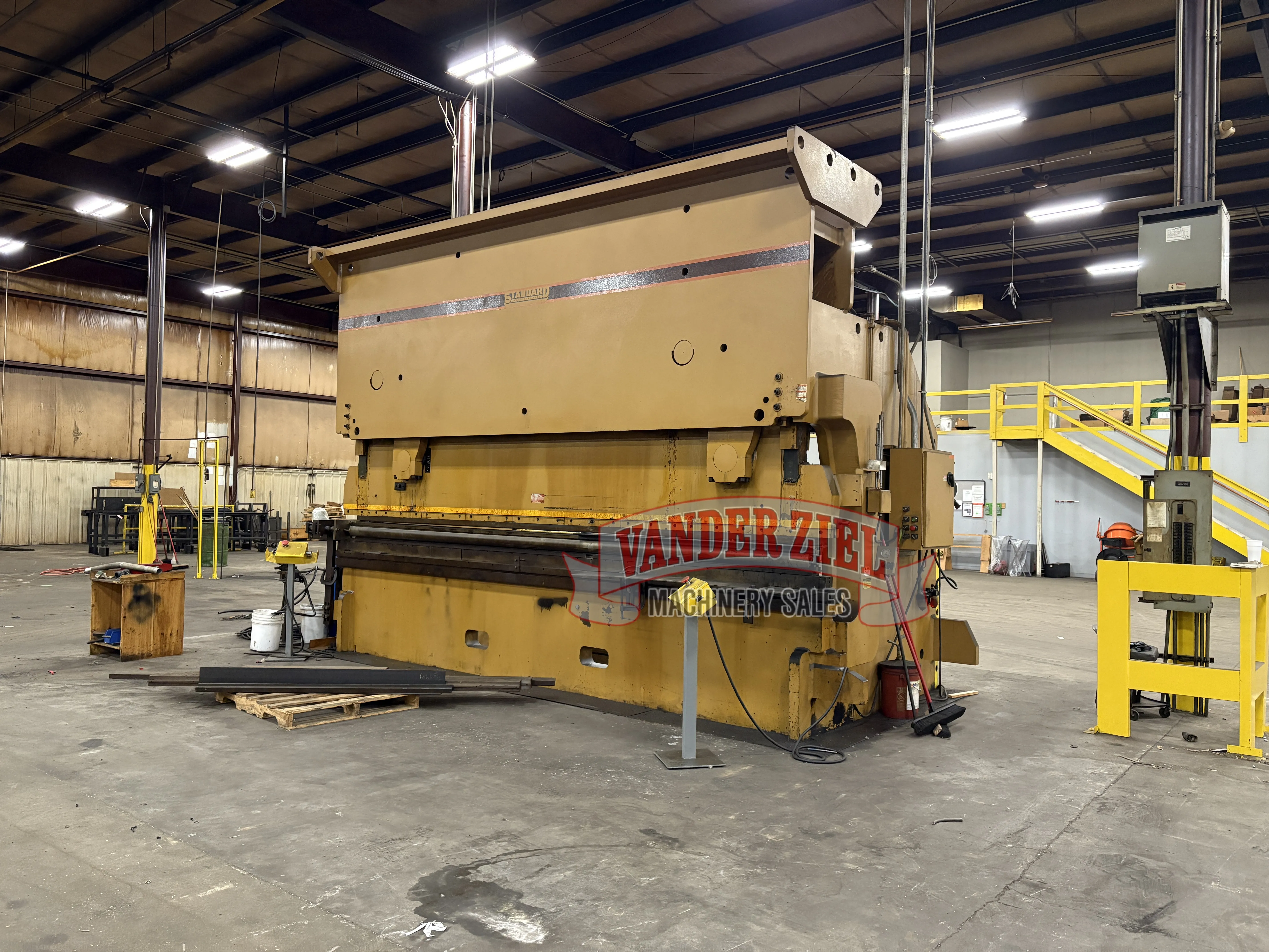 Standard 20' x 600 Ton Press Brake - Prefetch Image 47123
