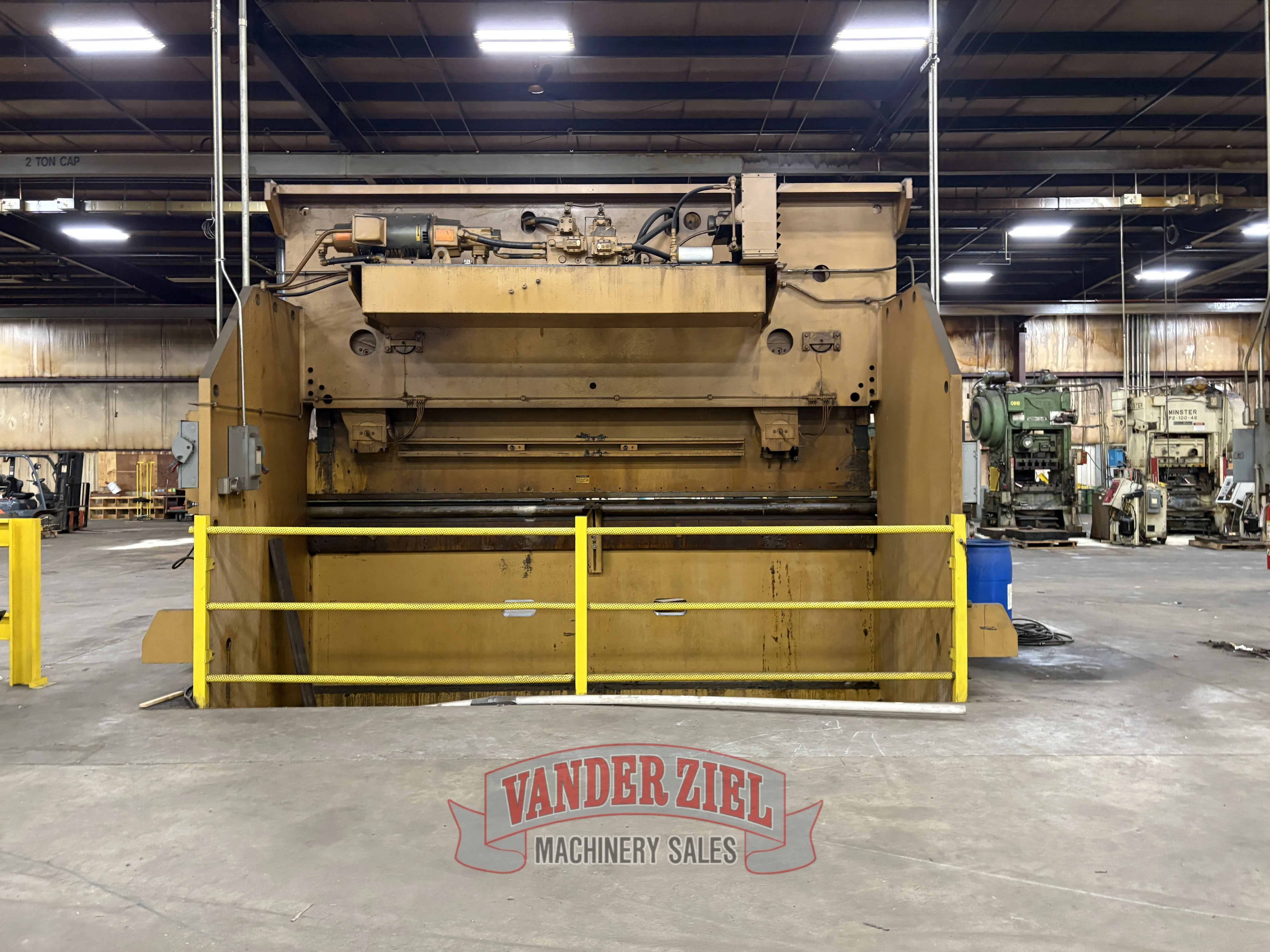 Standard 20' x 600 Ton Press Brake - Prefetch Image 47126
