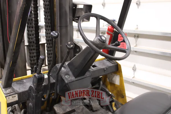 Yale 19,000 lbs. Lift Capacity, Forklift, Model GLC155CANGBV117 - 2006 - Gallery Thumbnail 2