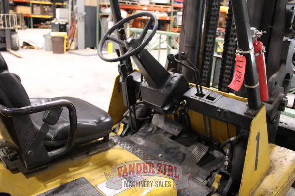 Yale 19,000 lbs. Lift Capacity, Forklift, Model GLC155CANGBV117 - 2006 - Gallery Thumbnail 4