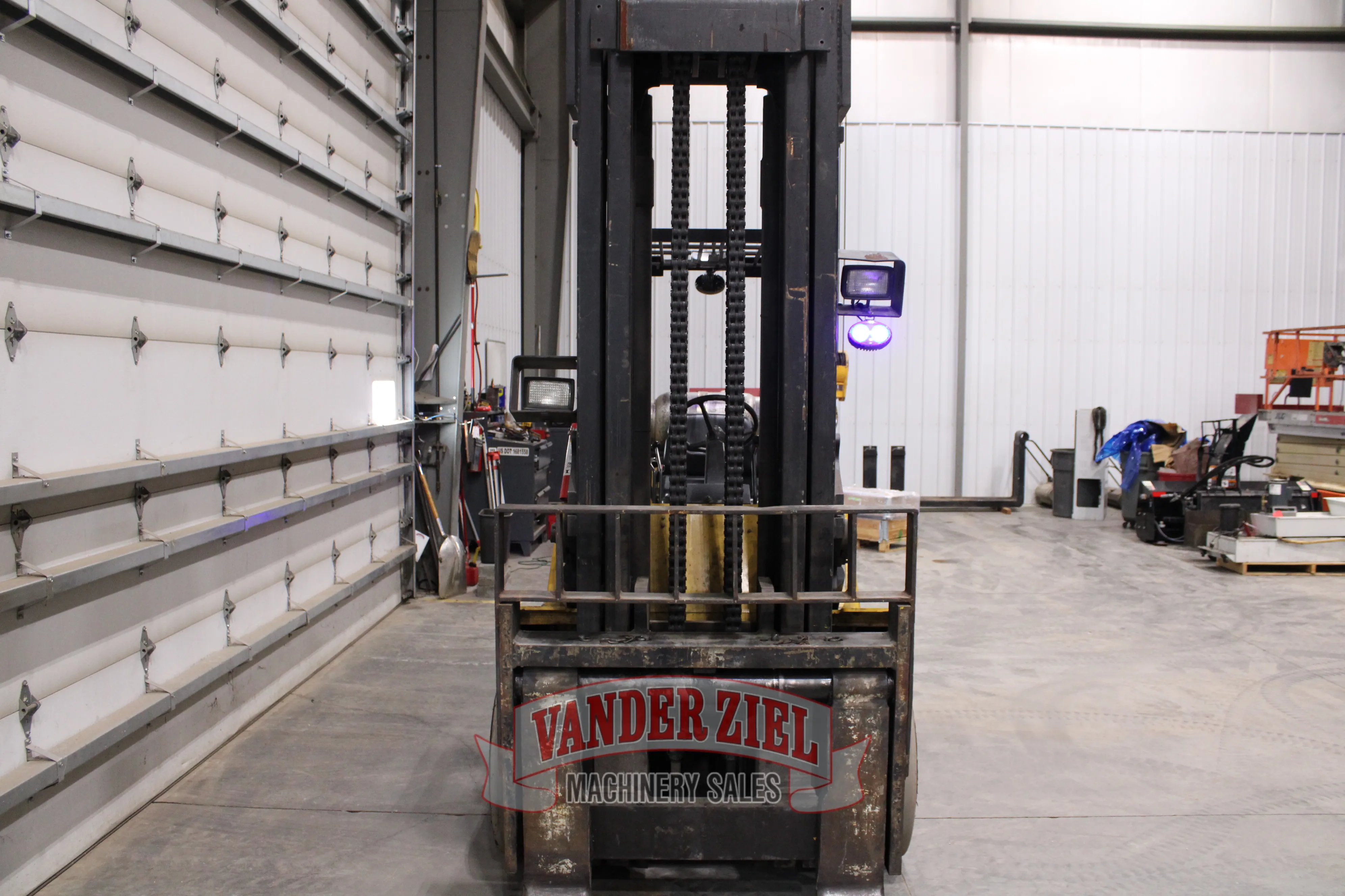 Yale 19,000 lbs. Lift Capacity, Forklift, Model GLC155CANGBV117 - 2006 - Prefetch Image 47209