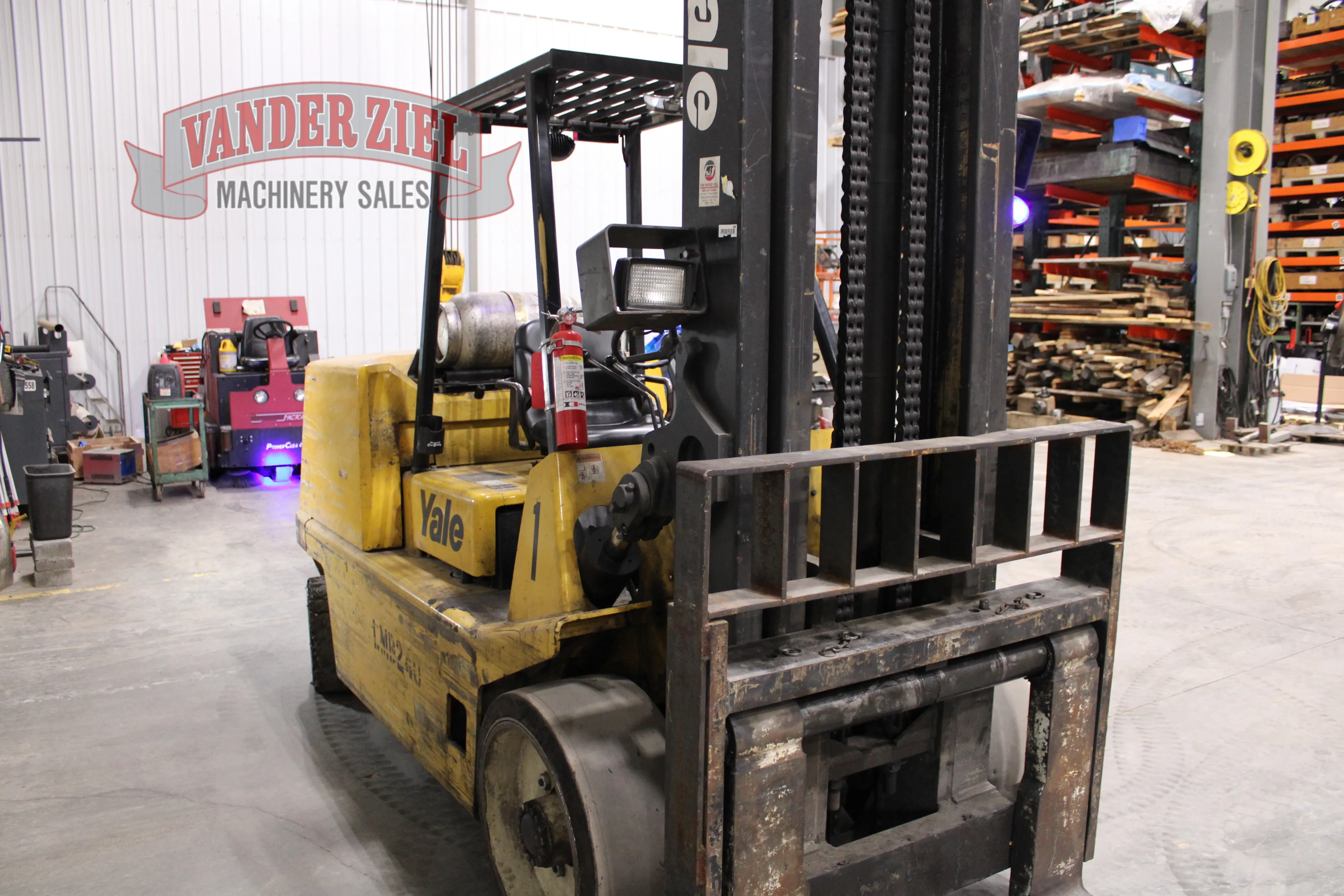 Yale 19,000 lbs. Lift Capacity, Forklift, Model GLC155CANGBV117 - 2006 - Prefetch Image 47210