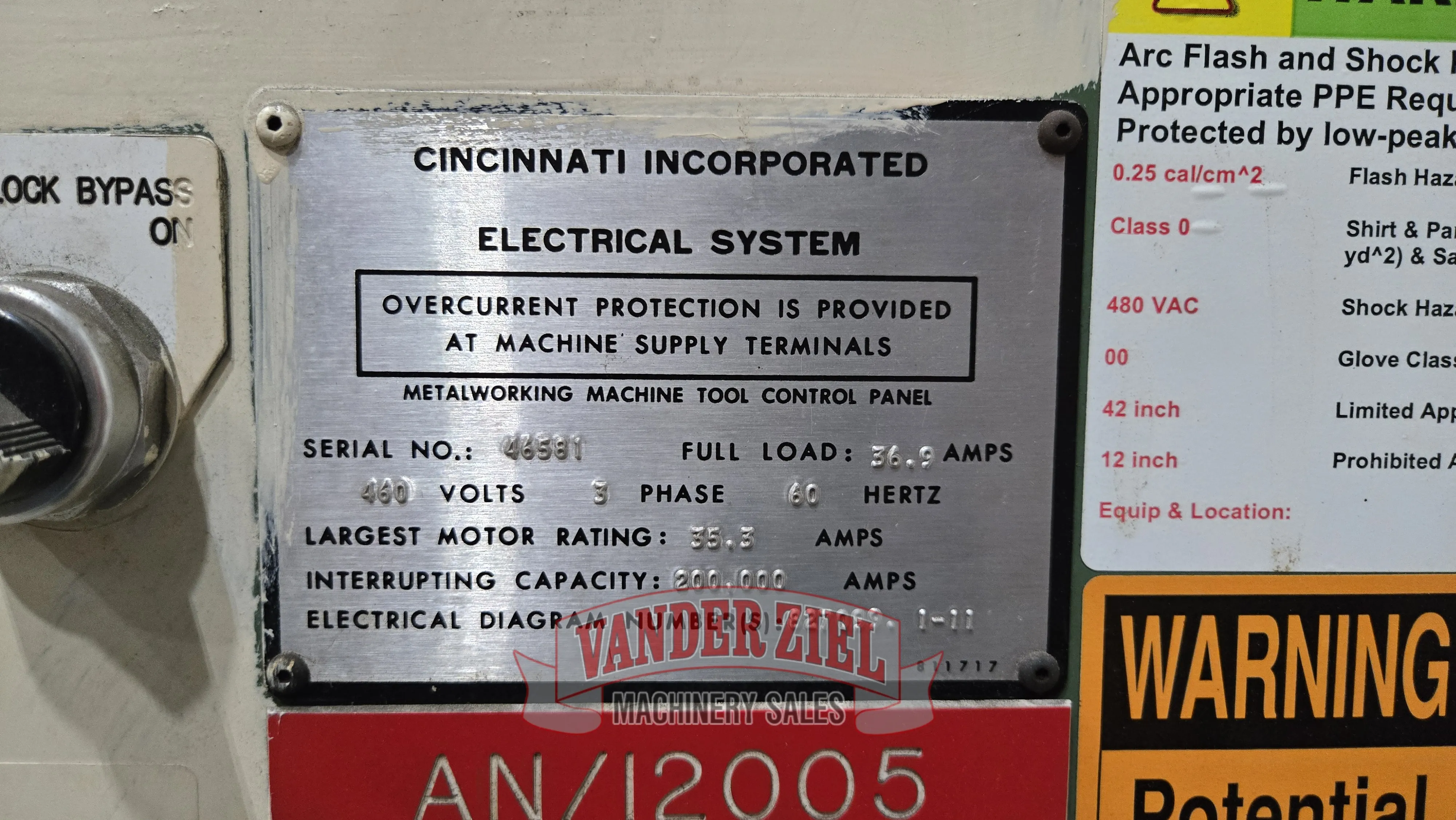 Cincinnati 12’ x 230 Ton Hydraulic Press Brake, Model 230 FMII x 10 - Prefetch Image 47249