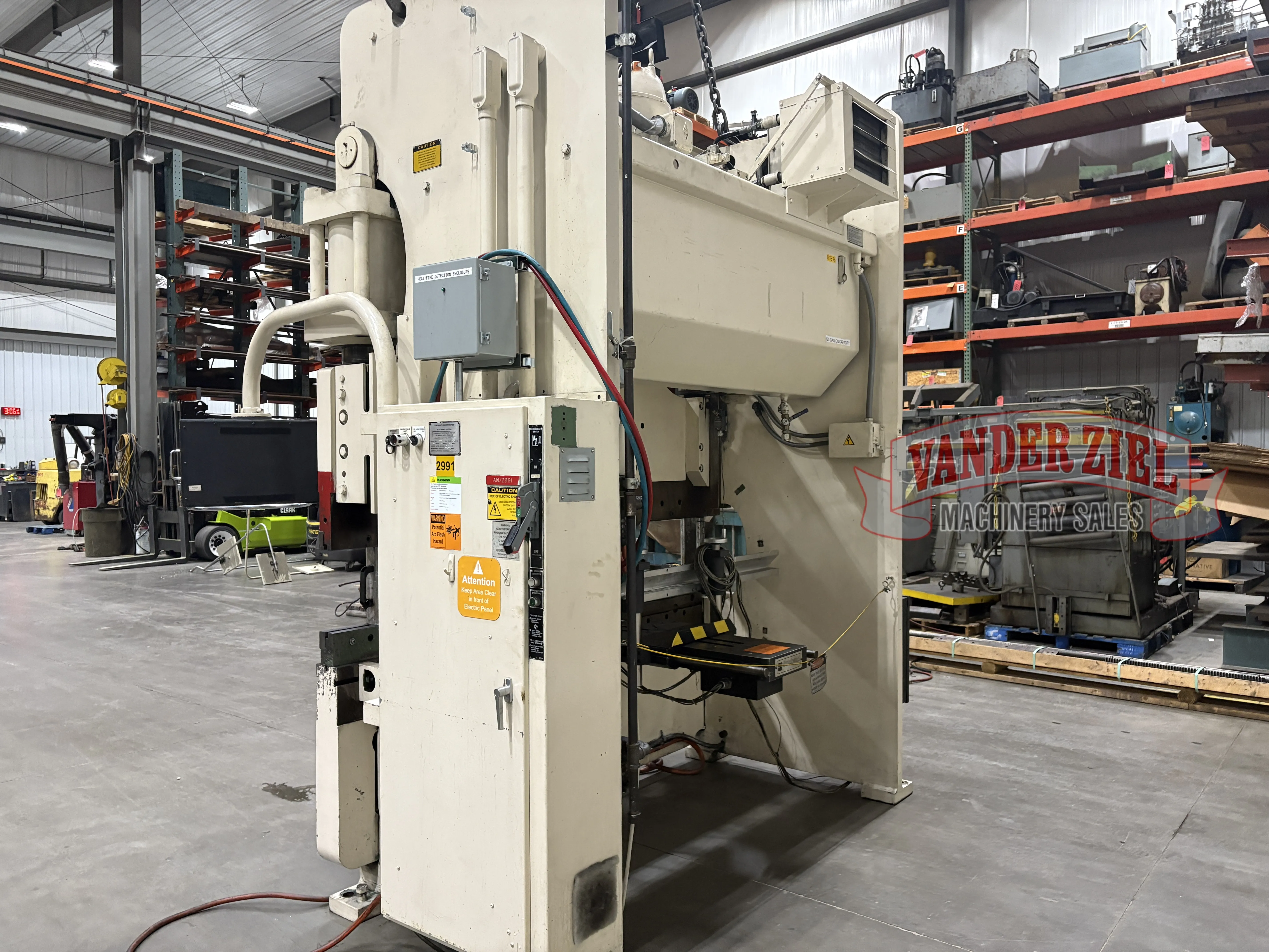 Cincinnati 8’ x 175 Ton Hydraulic Press Brake, Model 175 FMII x 6 - Prefetch Image 47285