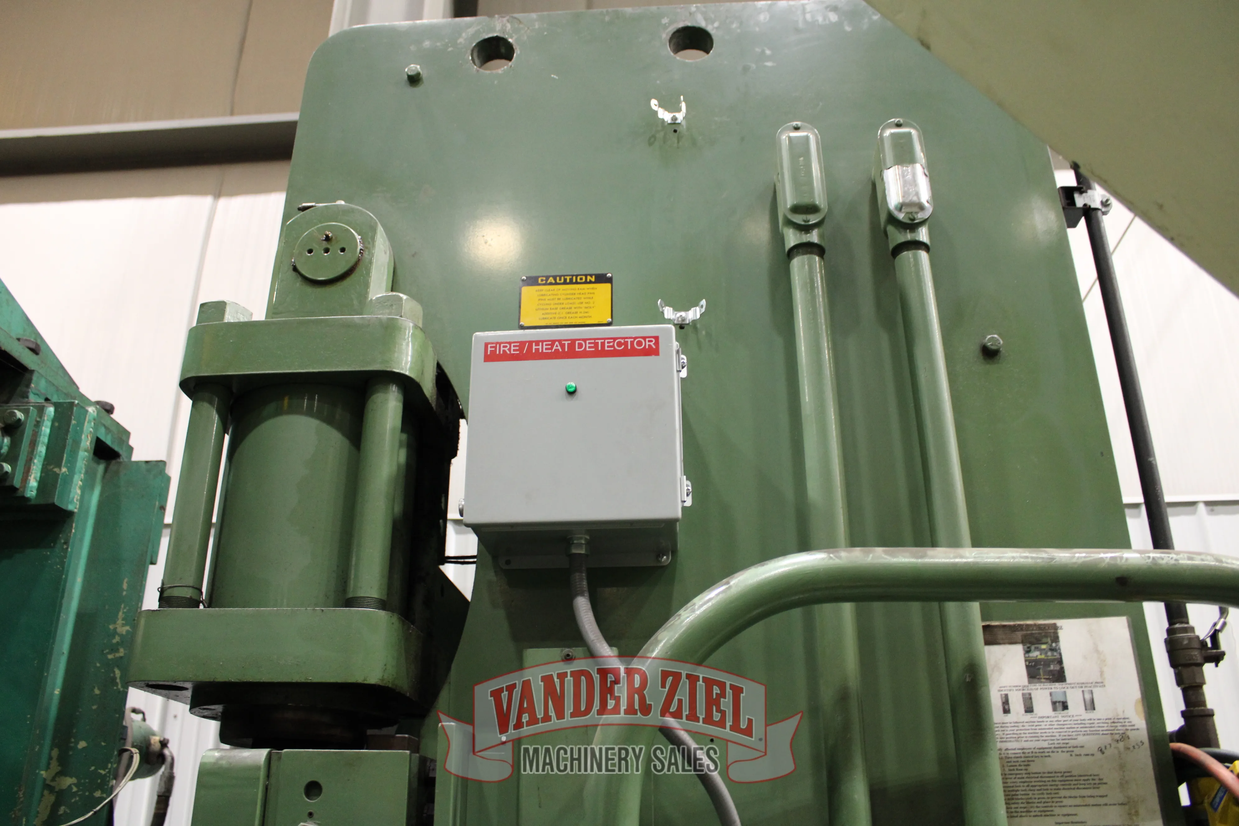 Cincinnati 8’ x 175 Ton Hydraulic Press Brake, Model 175 FMII x 6 - Prefetch Image 47319