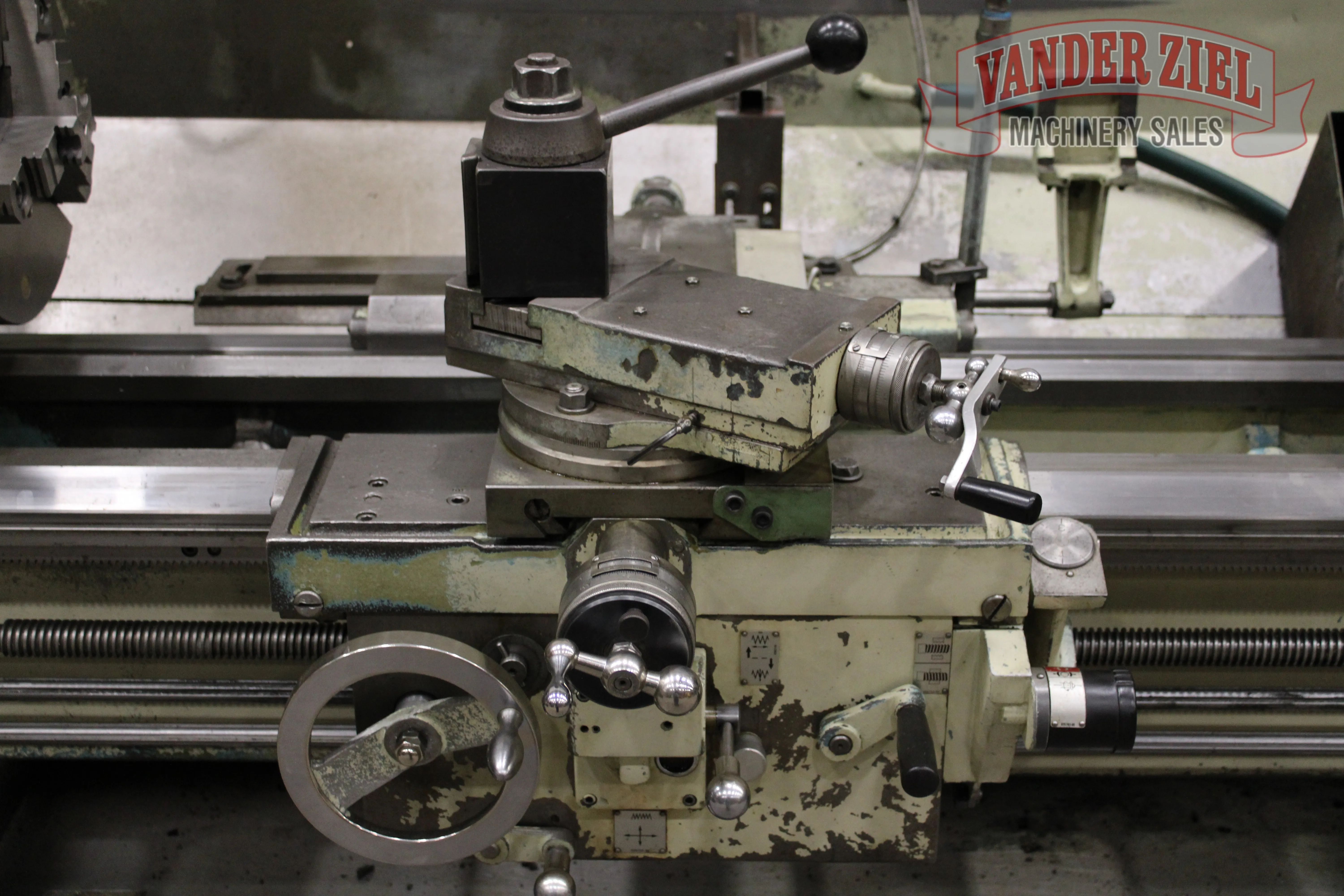 LeBlond Makino 19" x 54" Servo Shift Lathe - Prefetch Image 47331