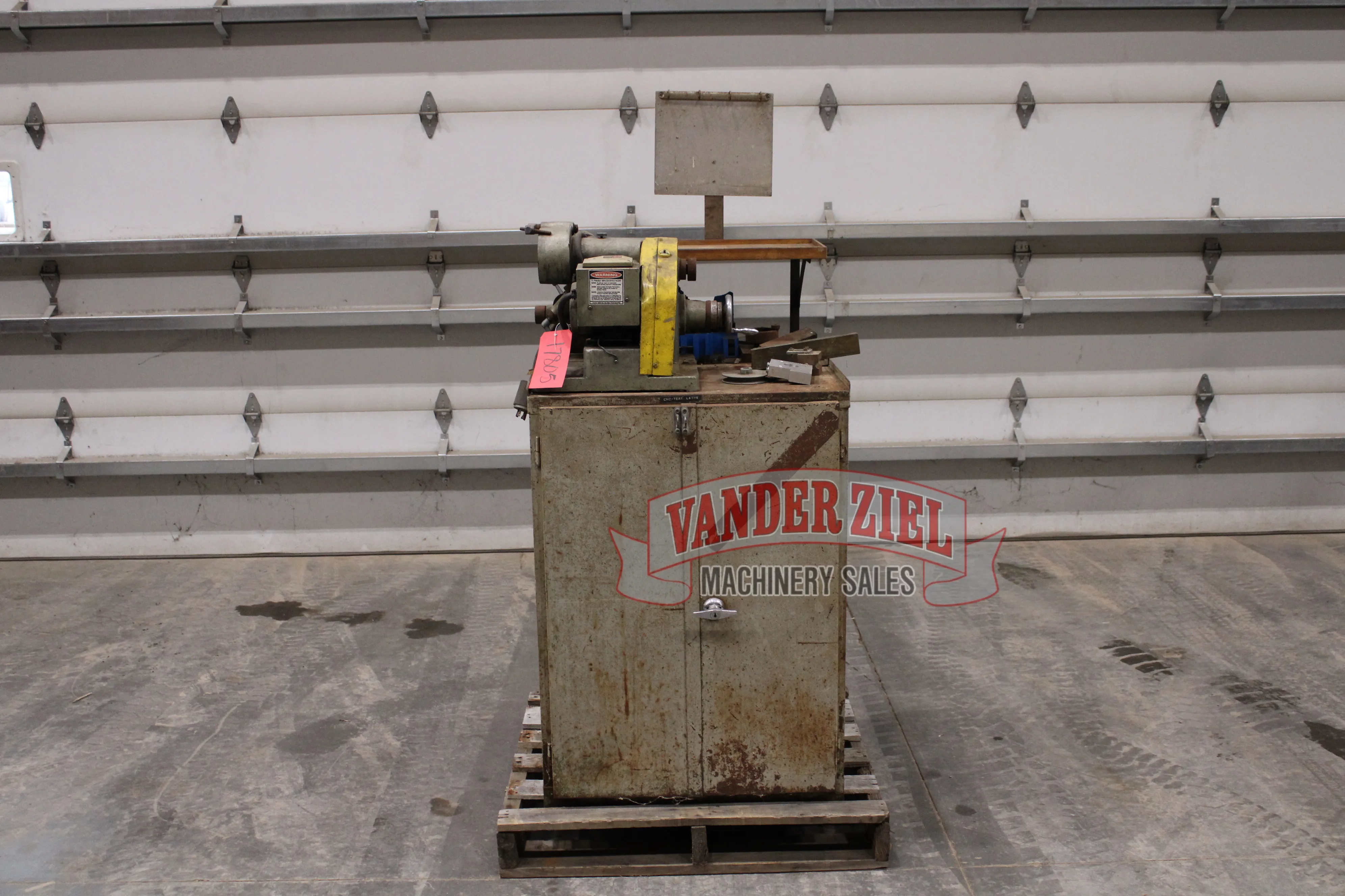 Grinder - Main Image 1