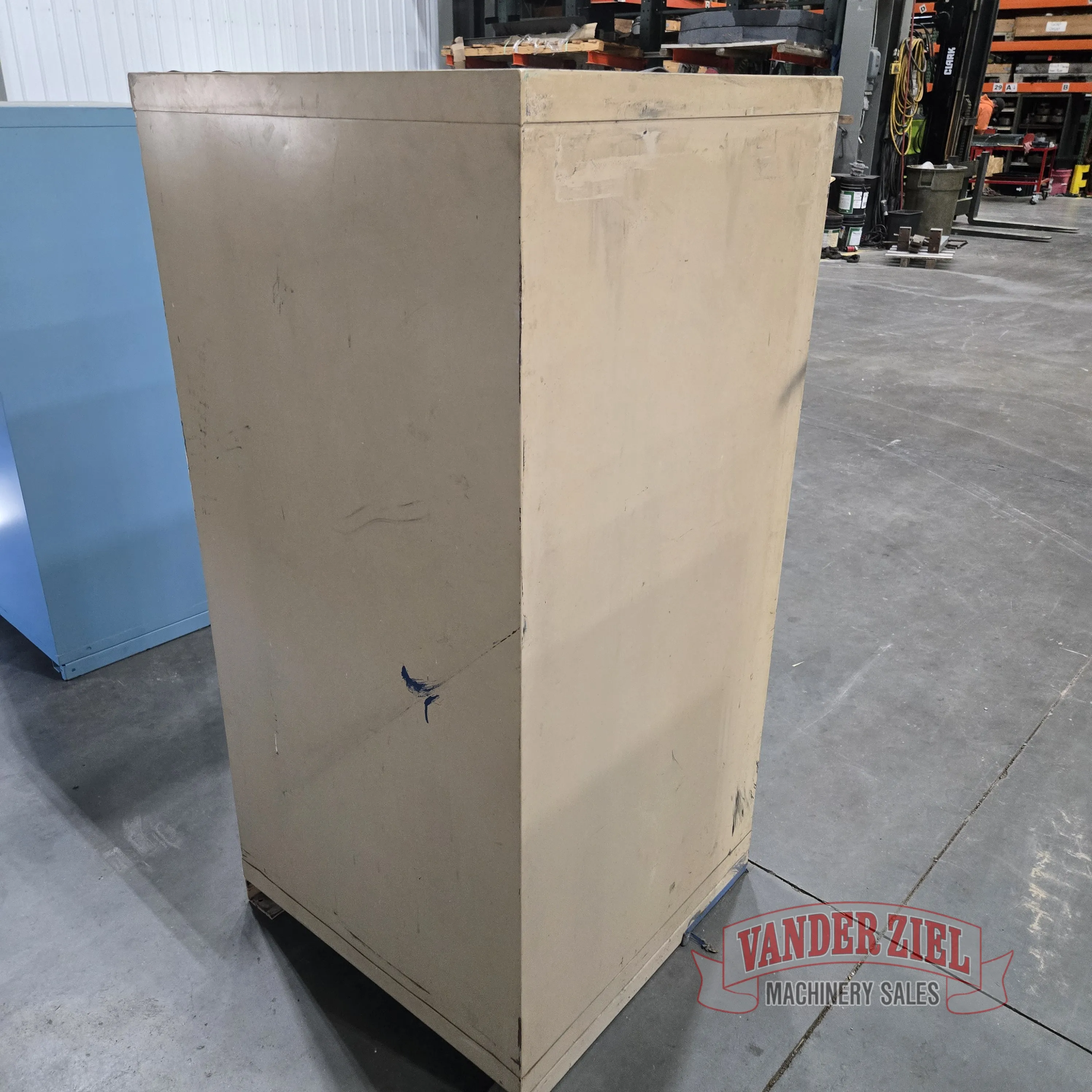 Vidmar 18 Drawer Cabinet - Prefetch Image 47468