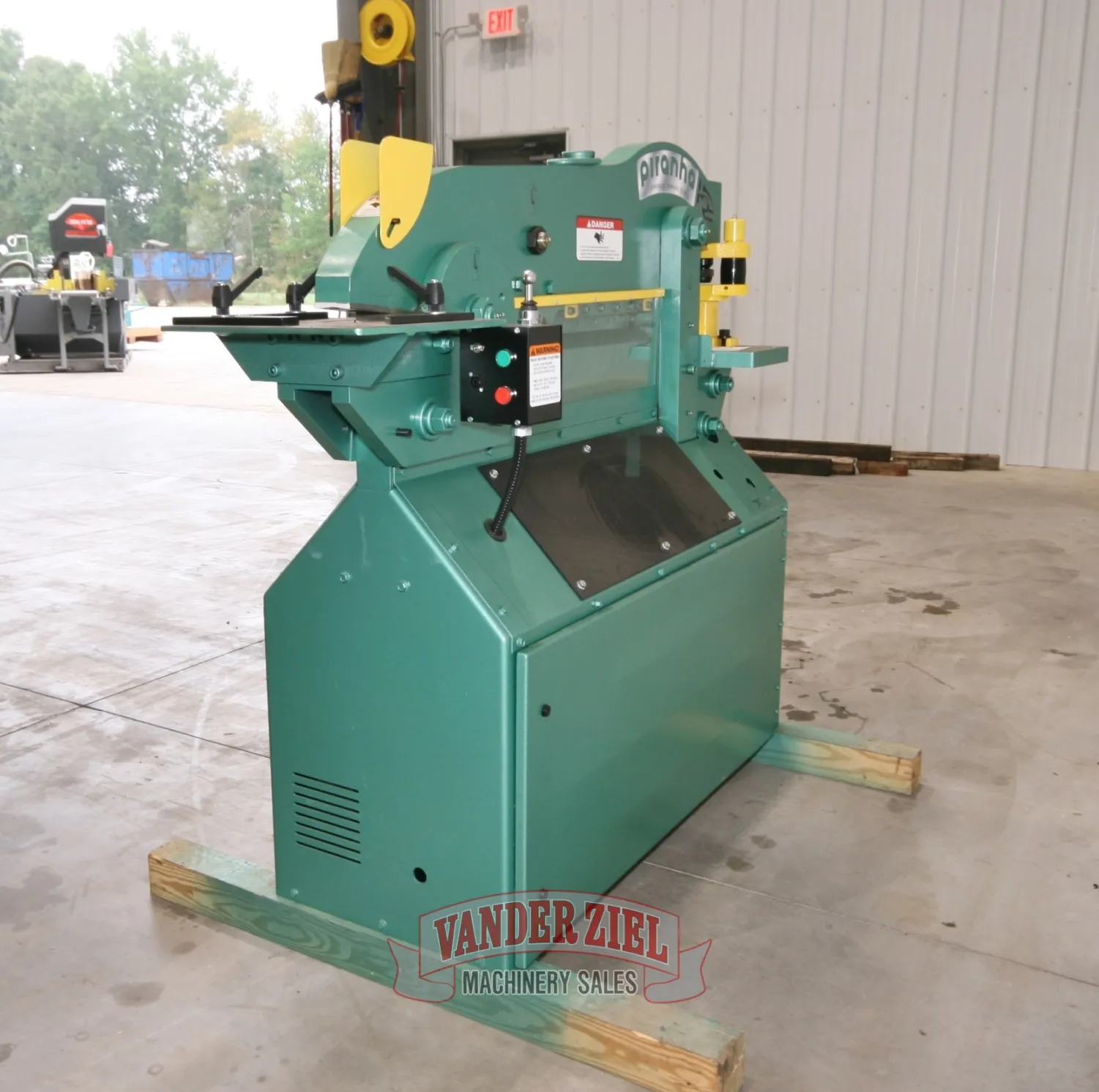 Piranha 65 Ton Ironworker, Model P-65 – NEW - Prefetch Image 47605