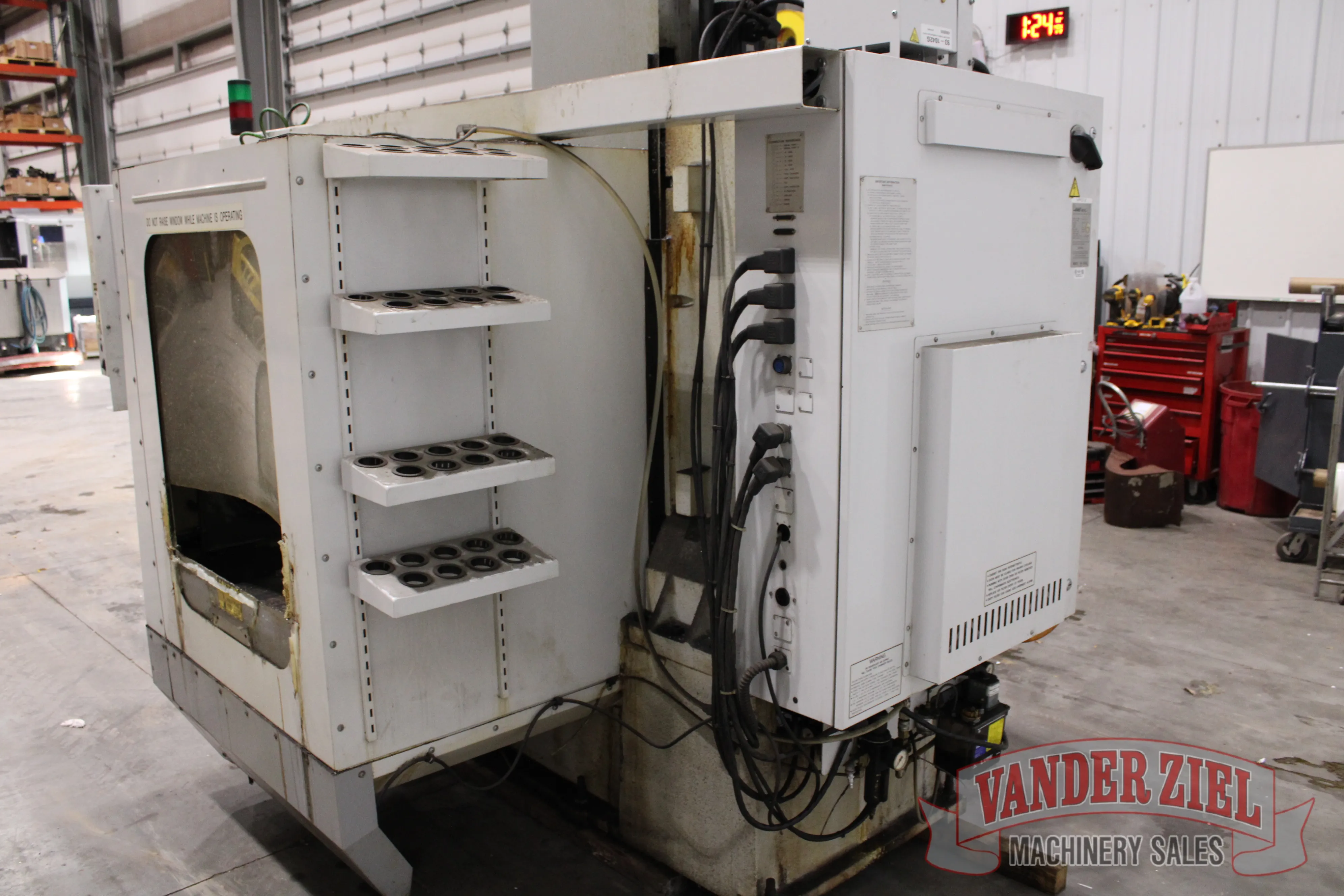 Haas VF-OE CNC Machining Center - Prefetch Image 47686