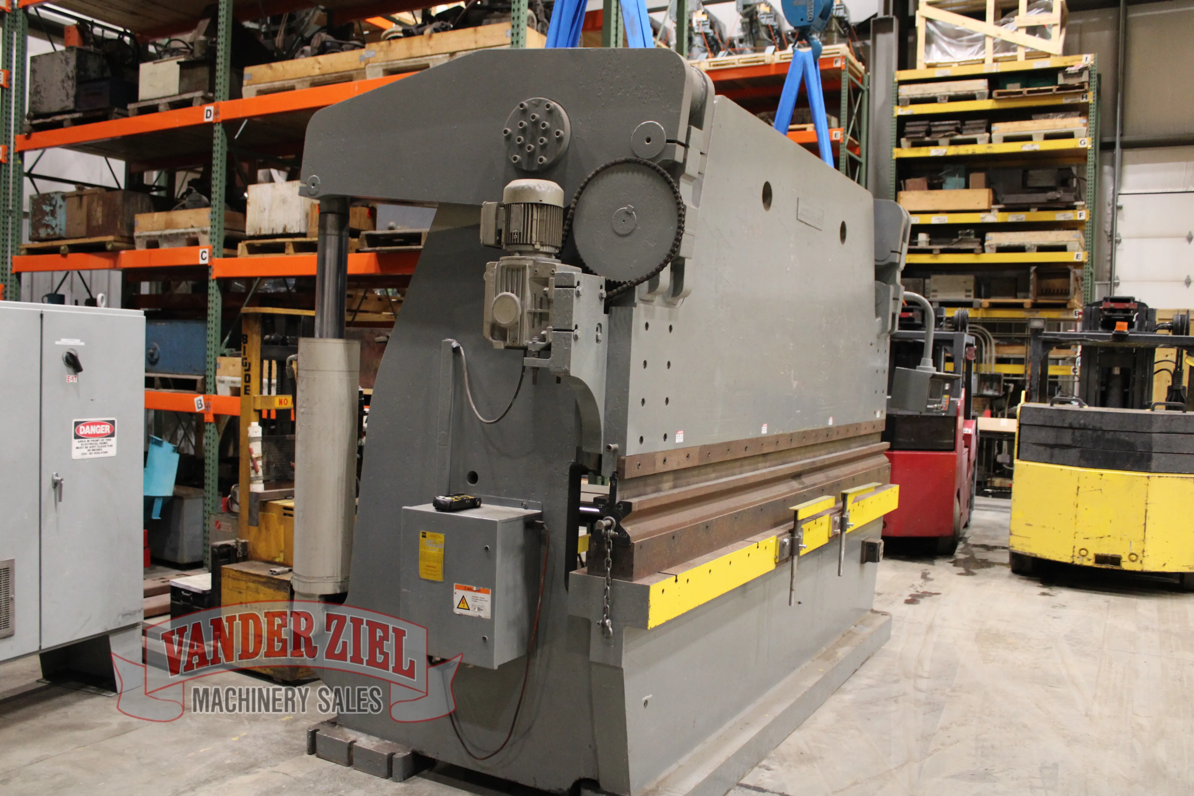 Accurpress 14' x 400 Ton Hydraulic Press Brake, Model 740012 - Prefetch Image 47839