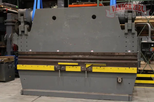Accurpress 14' x 400 Ton Hydraulic Press Brake, Model 740012 - Gallery Thumbnail 9