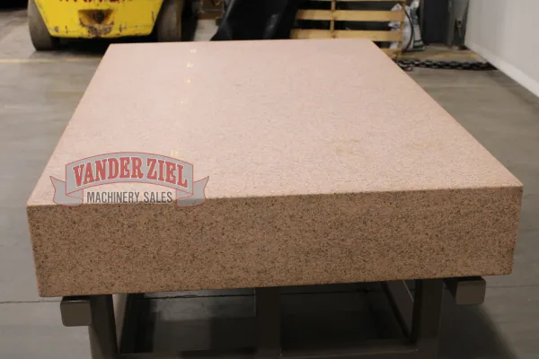 Starrett 4' x 6' x 8" Pink Grade A Granite Surface Plate - Gallery Thumbnail 4