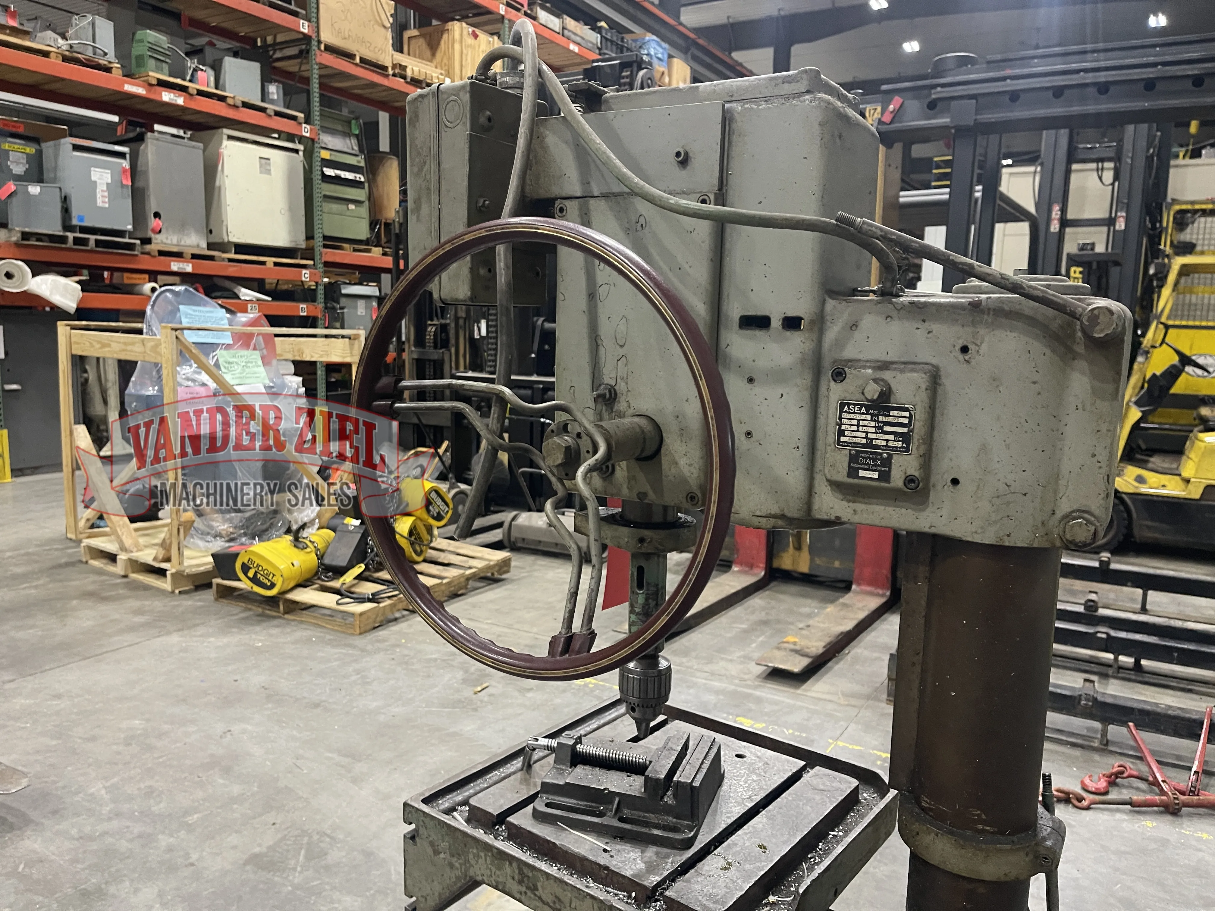 Solberga 24" Drill Press, Model SENR7 - Prefetch Image 48348